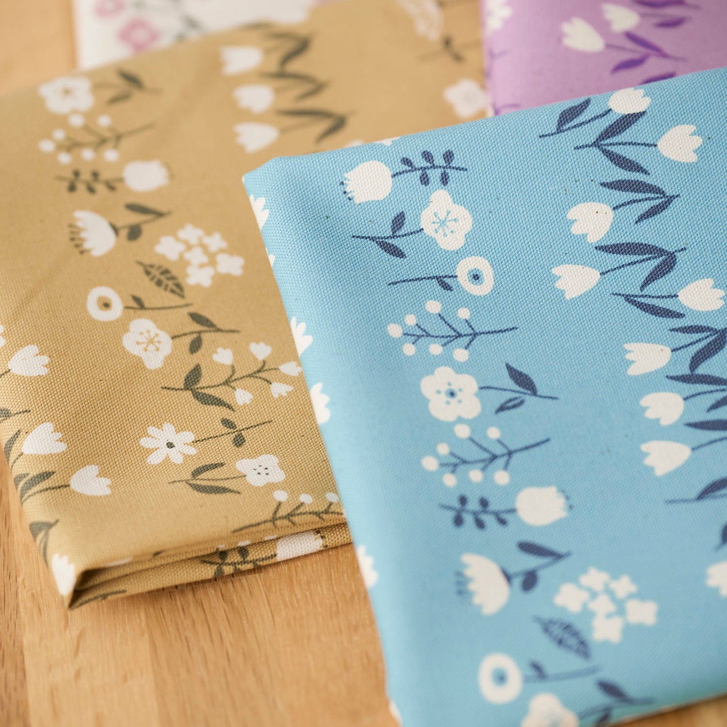 Kokka - Simple Palette Flowers Cotton Oxford (Sax Blue)