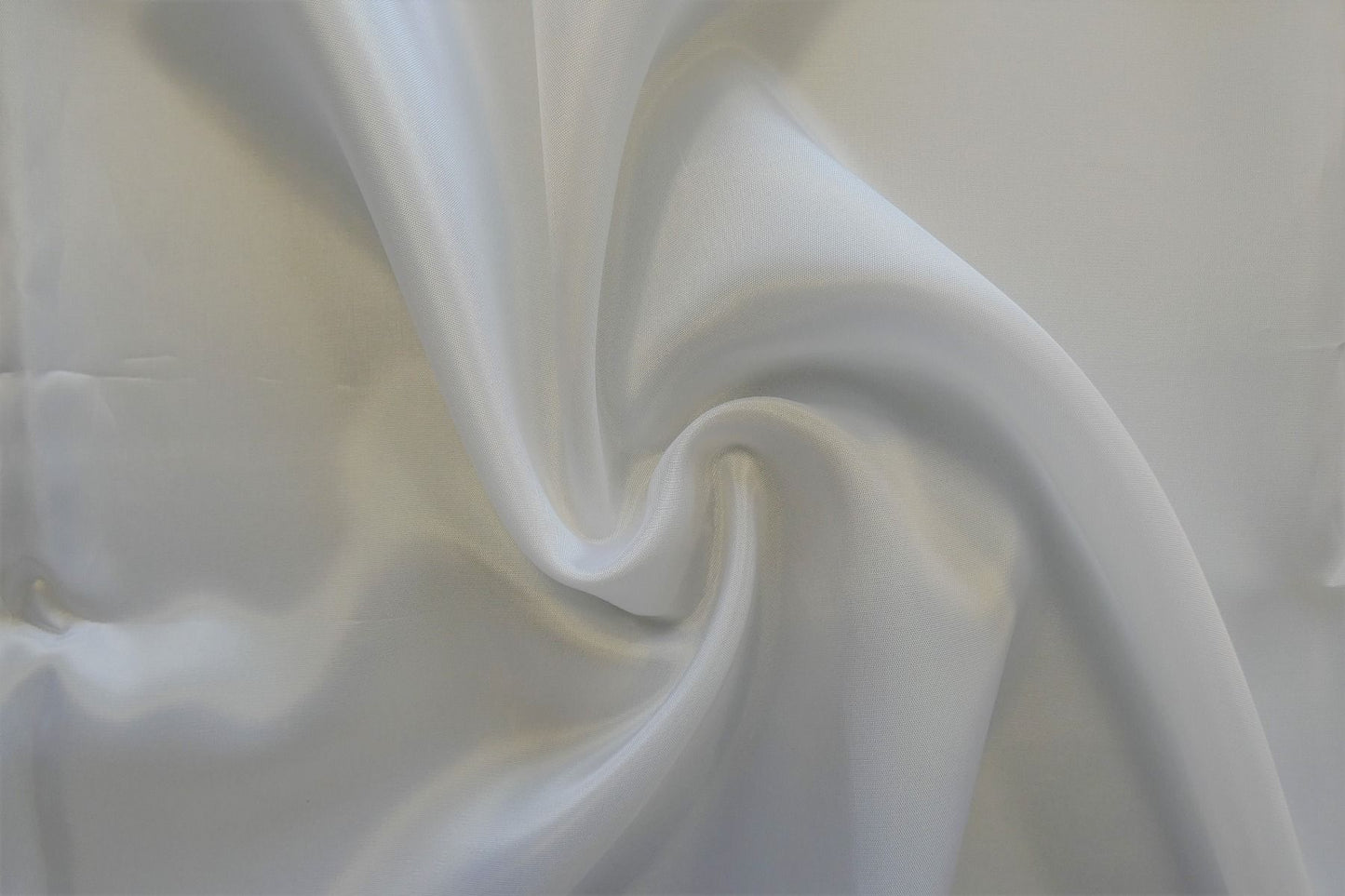 Viscose/Acetate Lotus Lining (Slate and White)