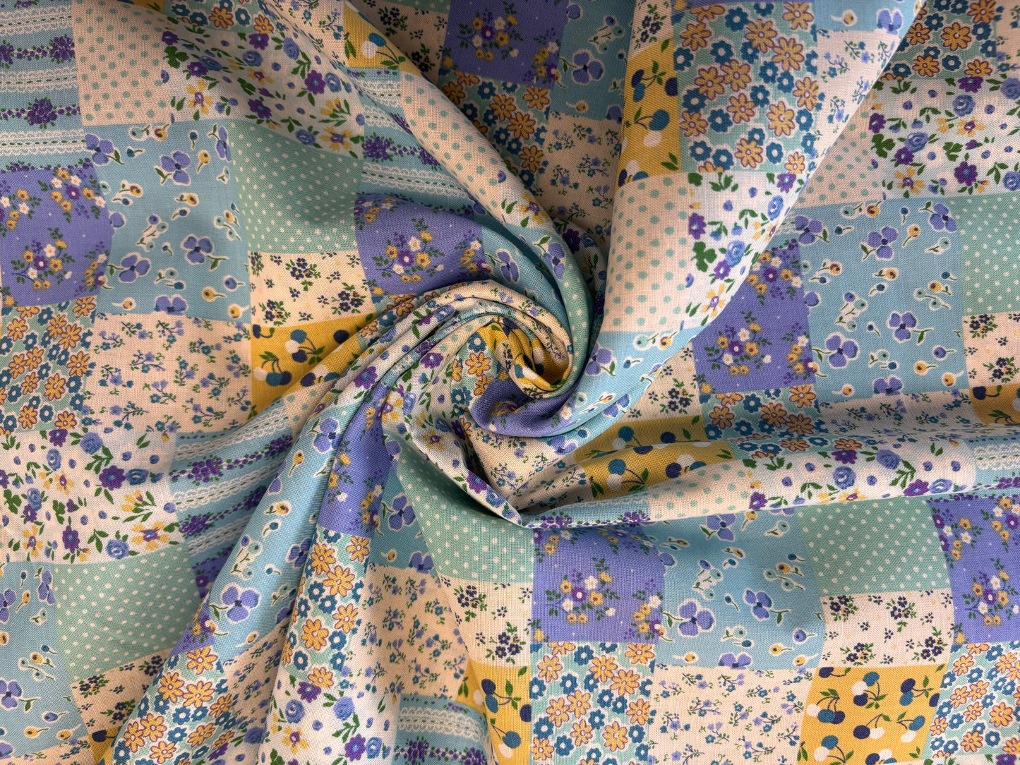 Sevenberry Country Floral Cottage (Light Blue)