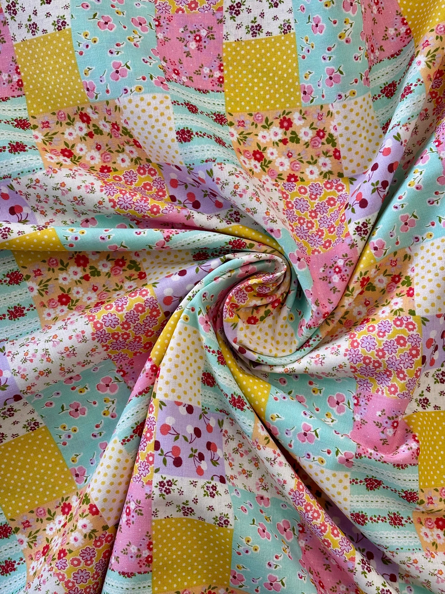 Sevenberry - Country Floral Cottage (Seafoam)