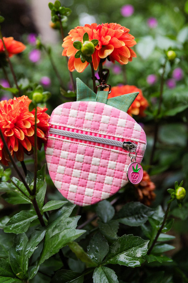 Picnic Wovens - Gingham in Bubblegum