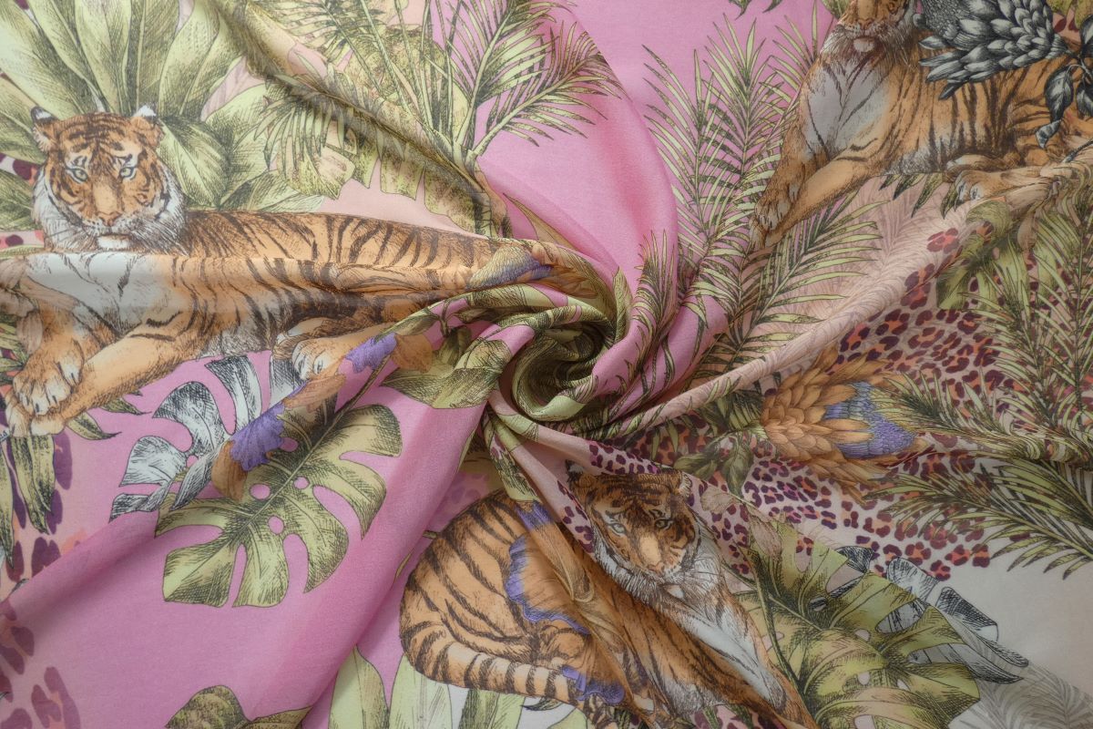 Silk Blend Lawn - Tigers In Vegas
