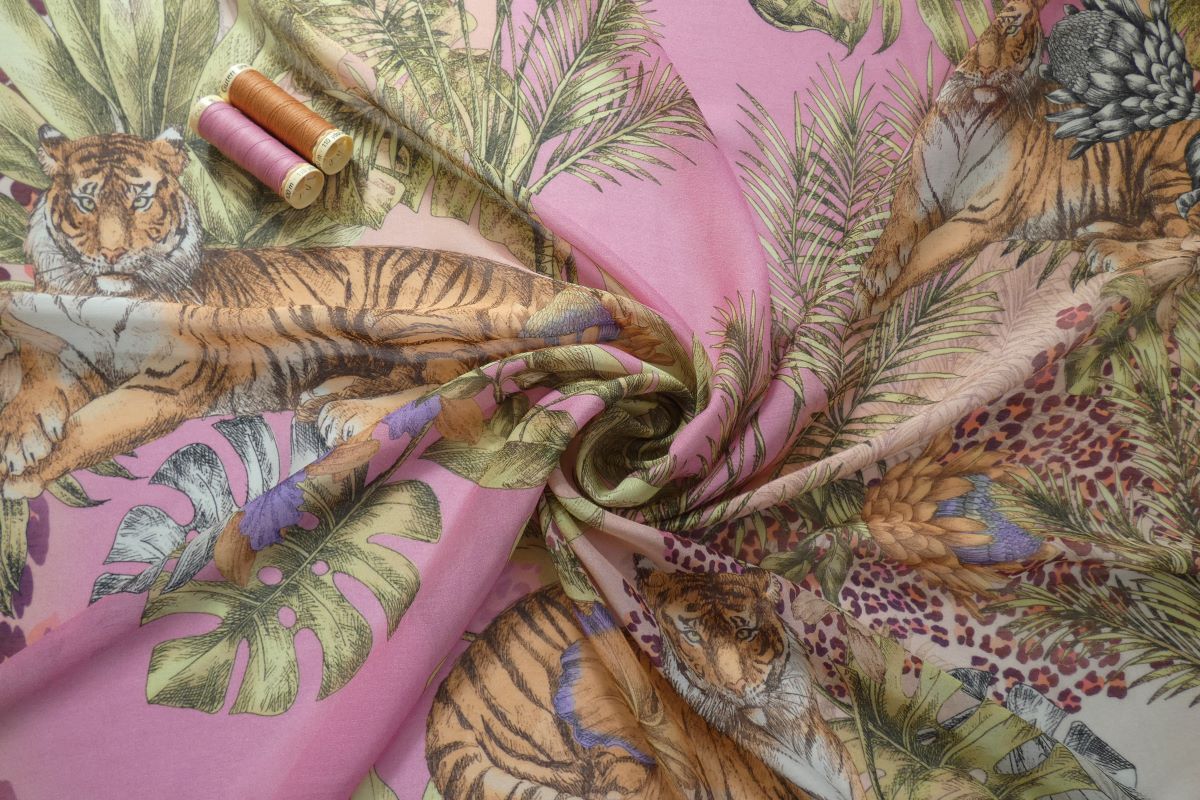 Silk Blend Lawn - Tigers In Vegas