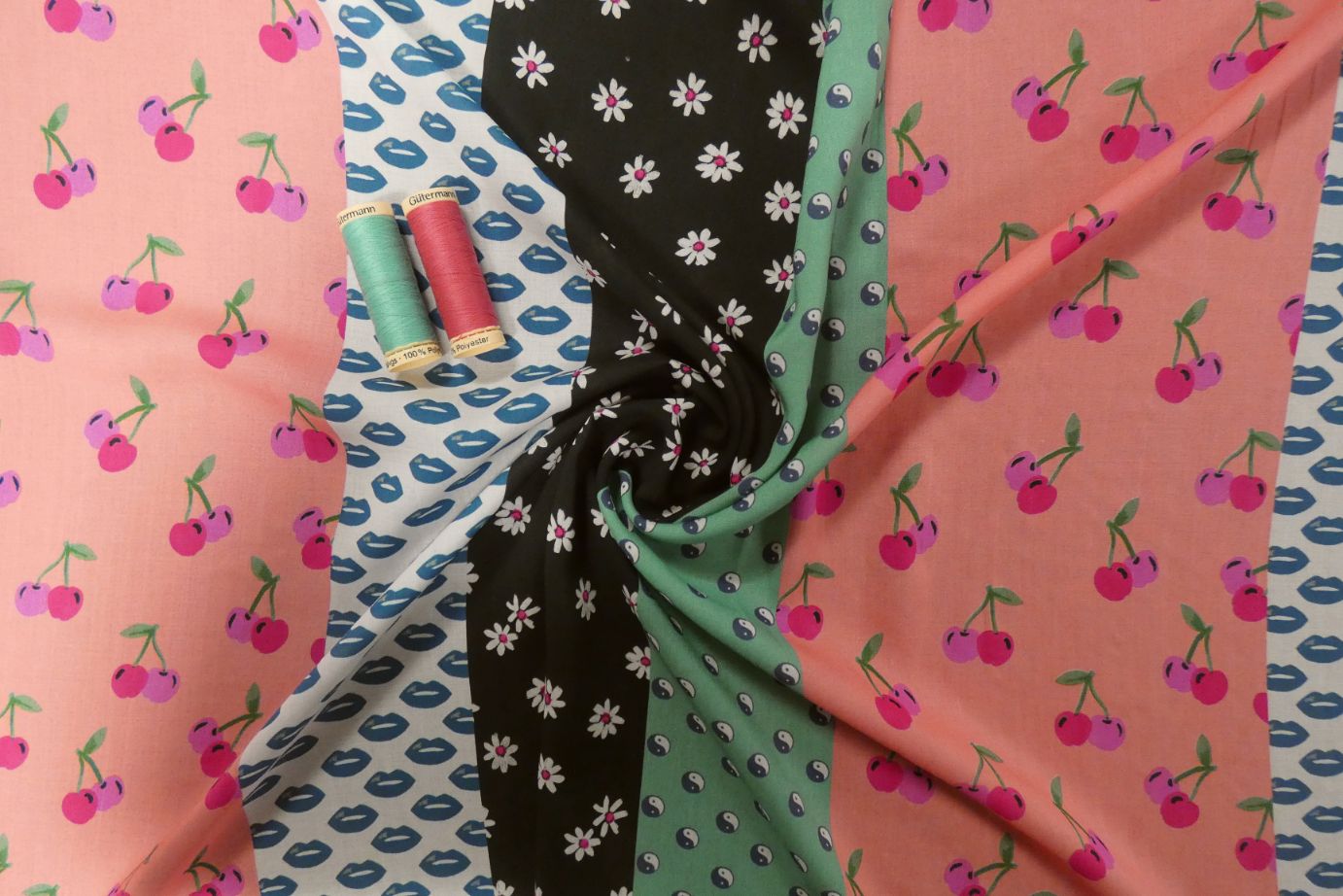 Viscose Challis Lawn - Summer Nostalgia