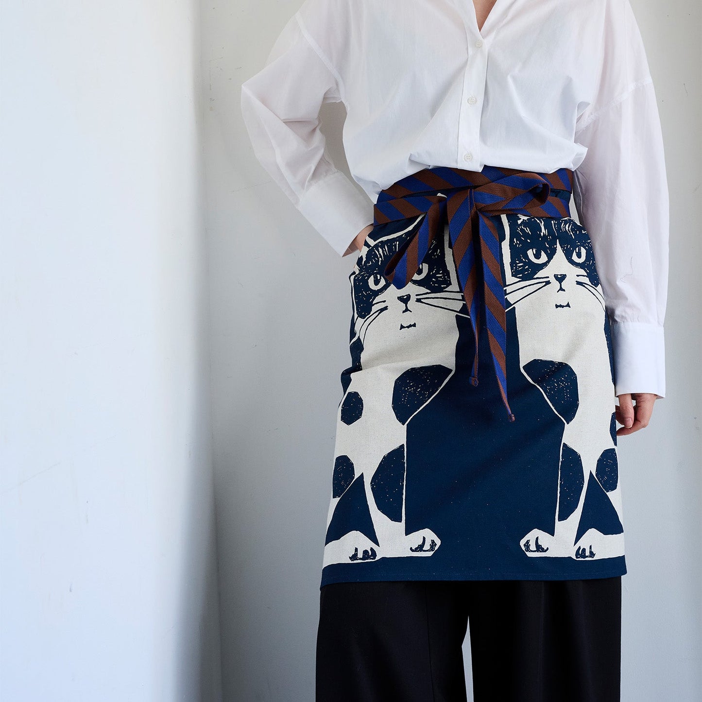 Kokka - Two Cat Cotton Linen Canvas Panel
