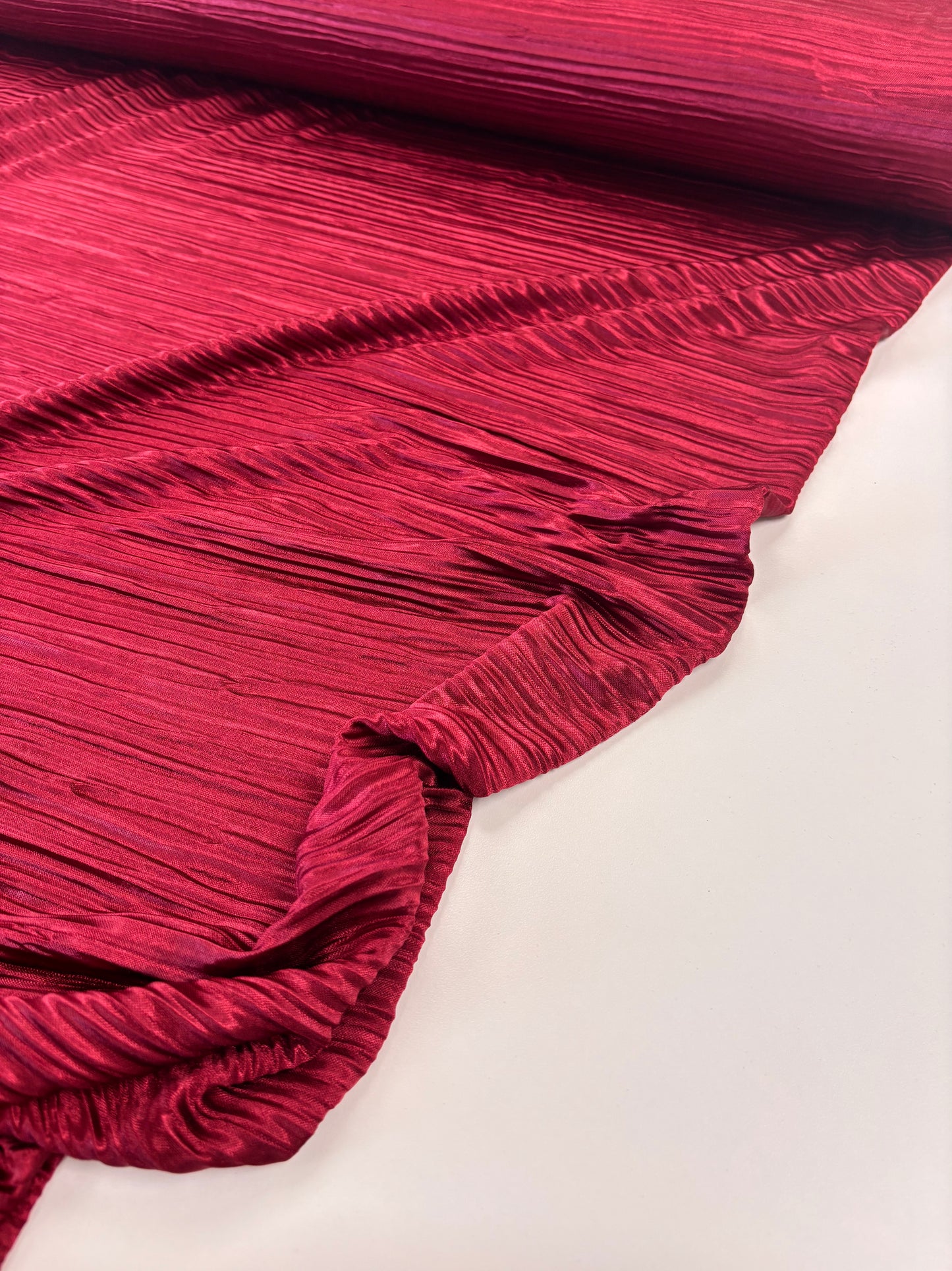 Deadstock Burgundy Plissé