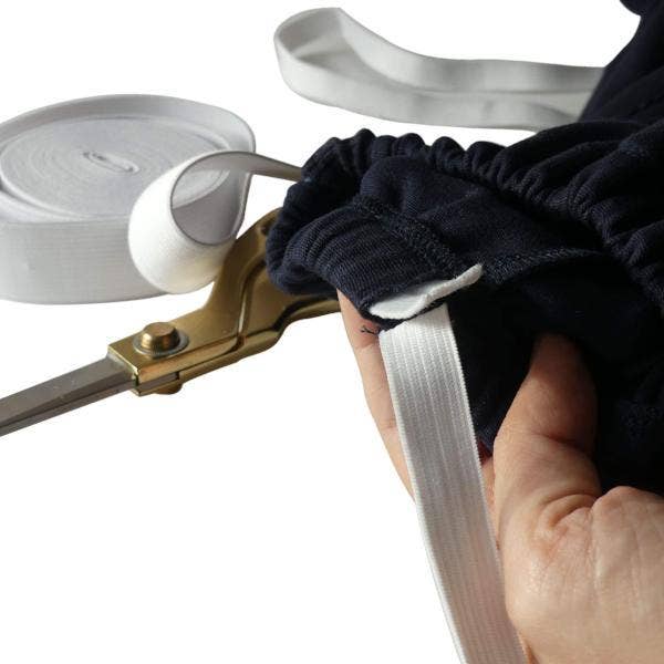 Fantastic Elastic - 5 Yards (Block or White)