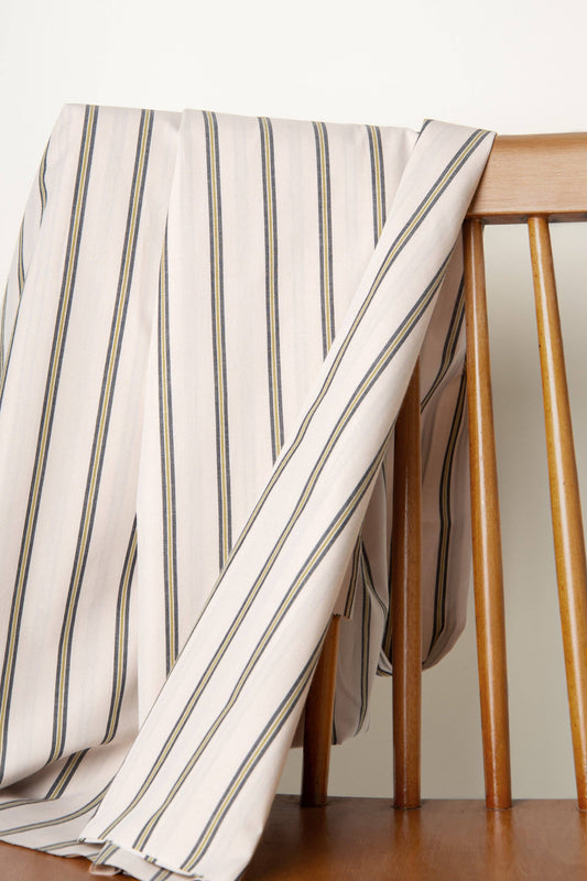 Weave Line - Milky Clay