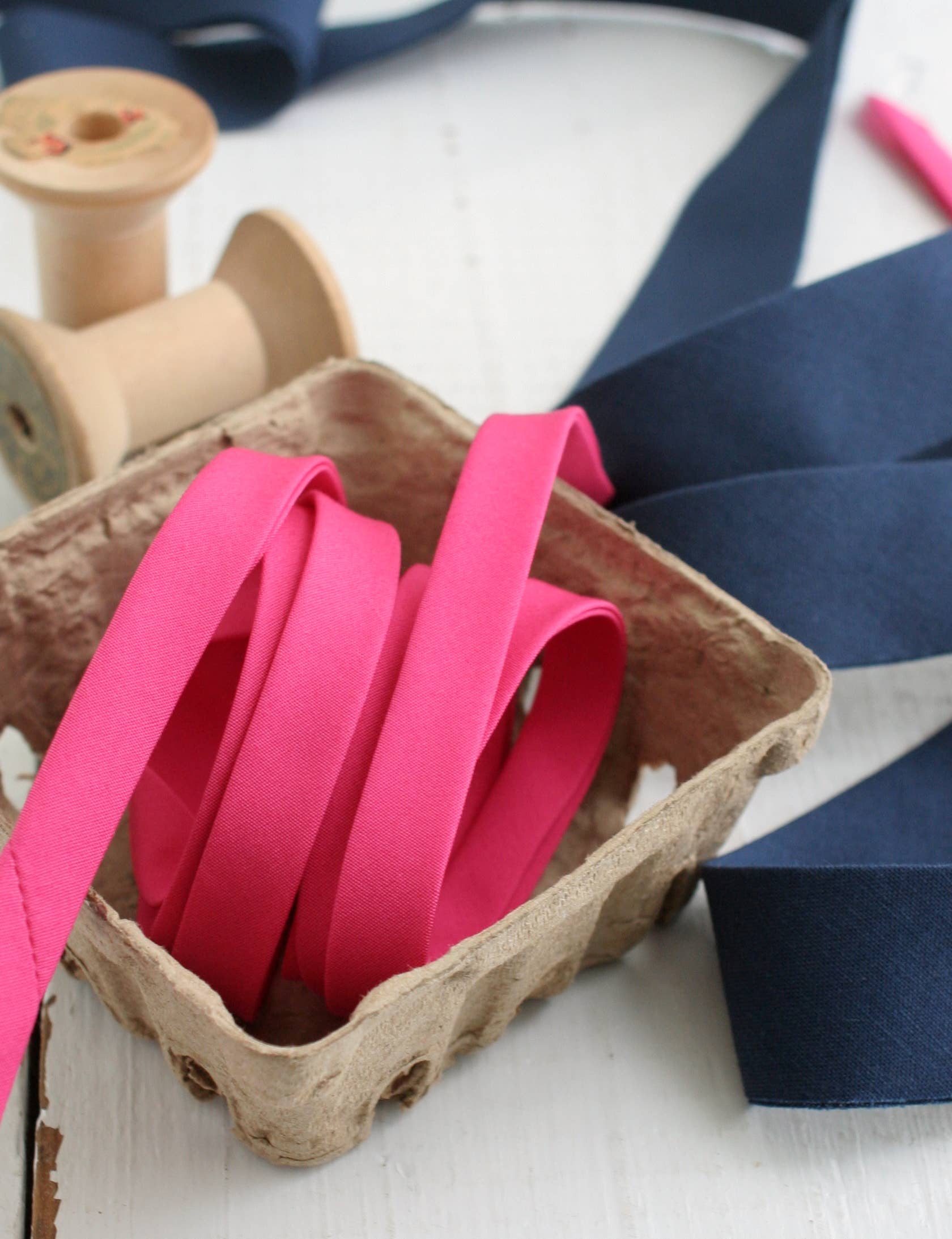 1/2" Double Fold Bias Binding - Cherry Lipstick (by the yard)
