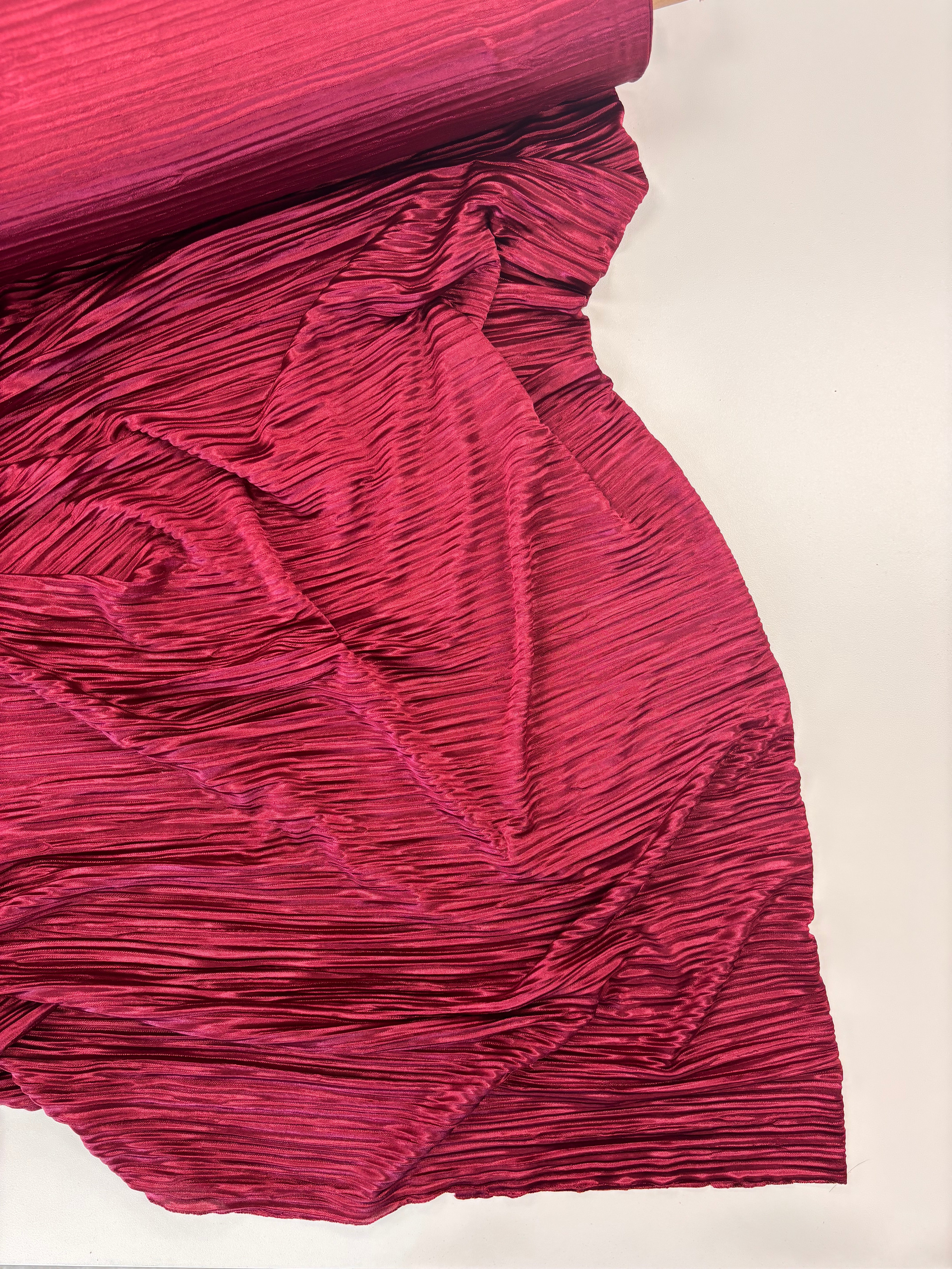 Deadstock Burgundy Plissé