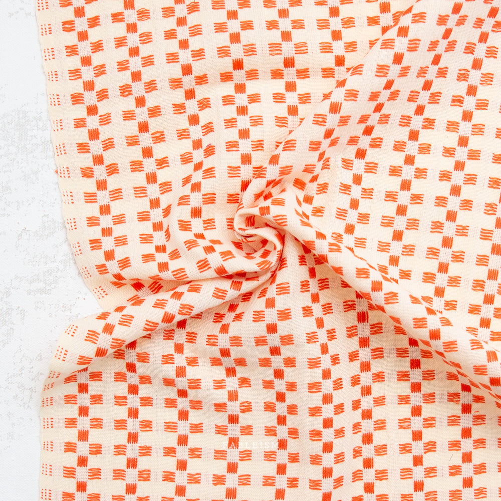 Fine & Dandy Basketweave in Picnic