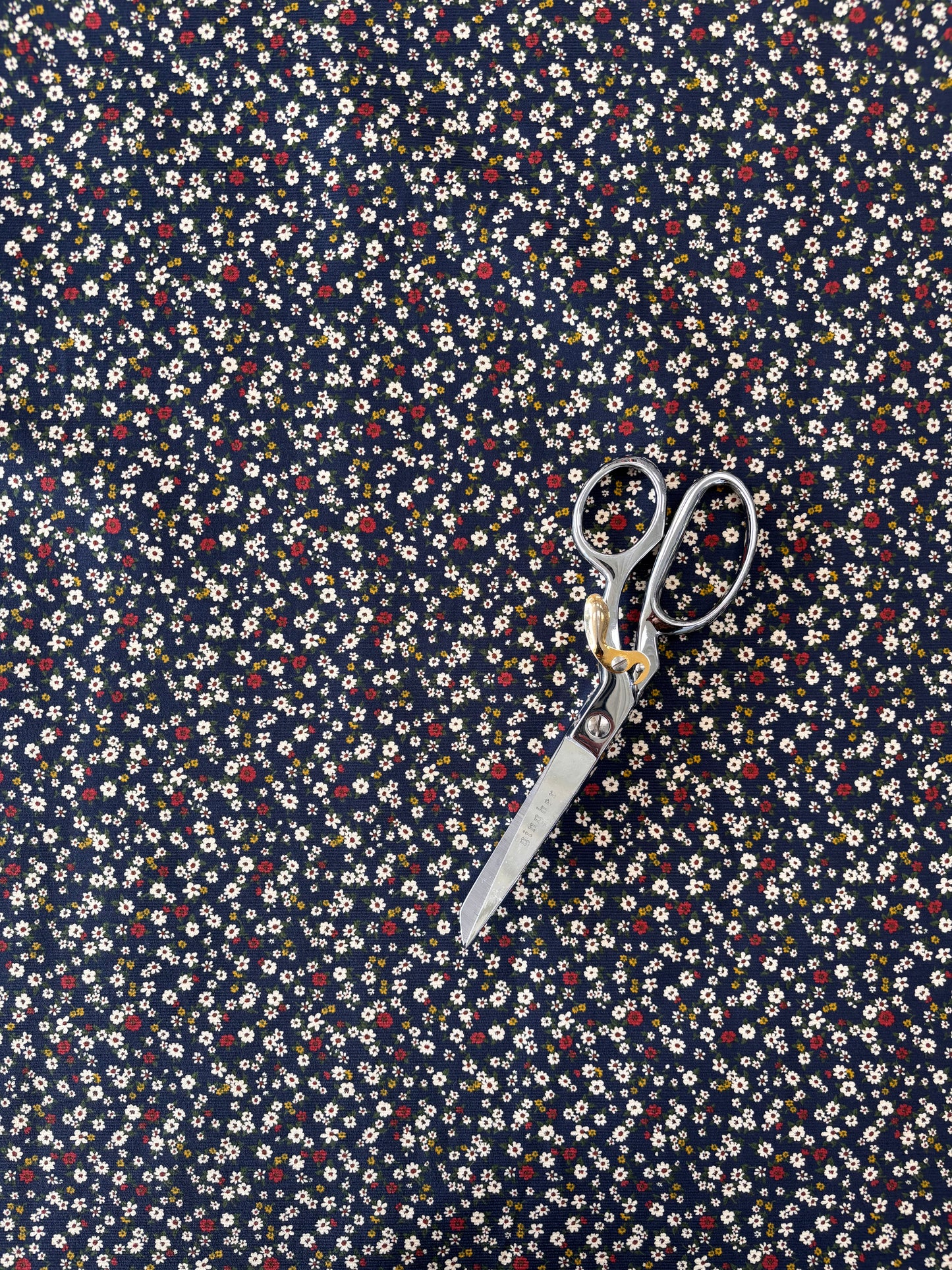 Kokka - Ditsy Floral Corduroy