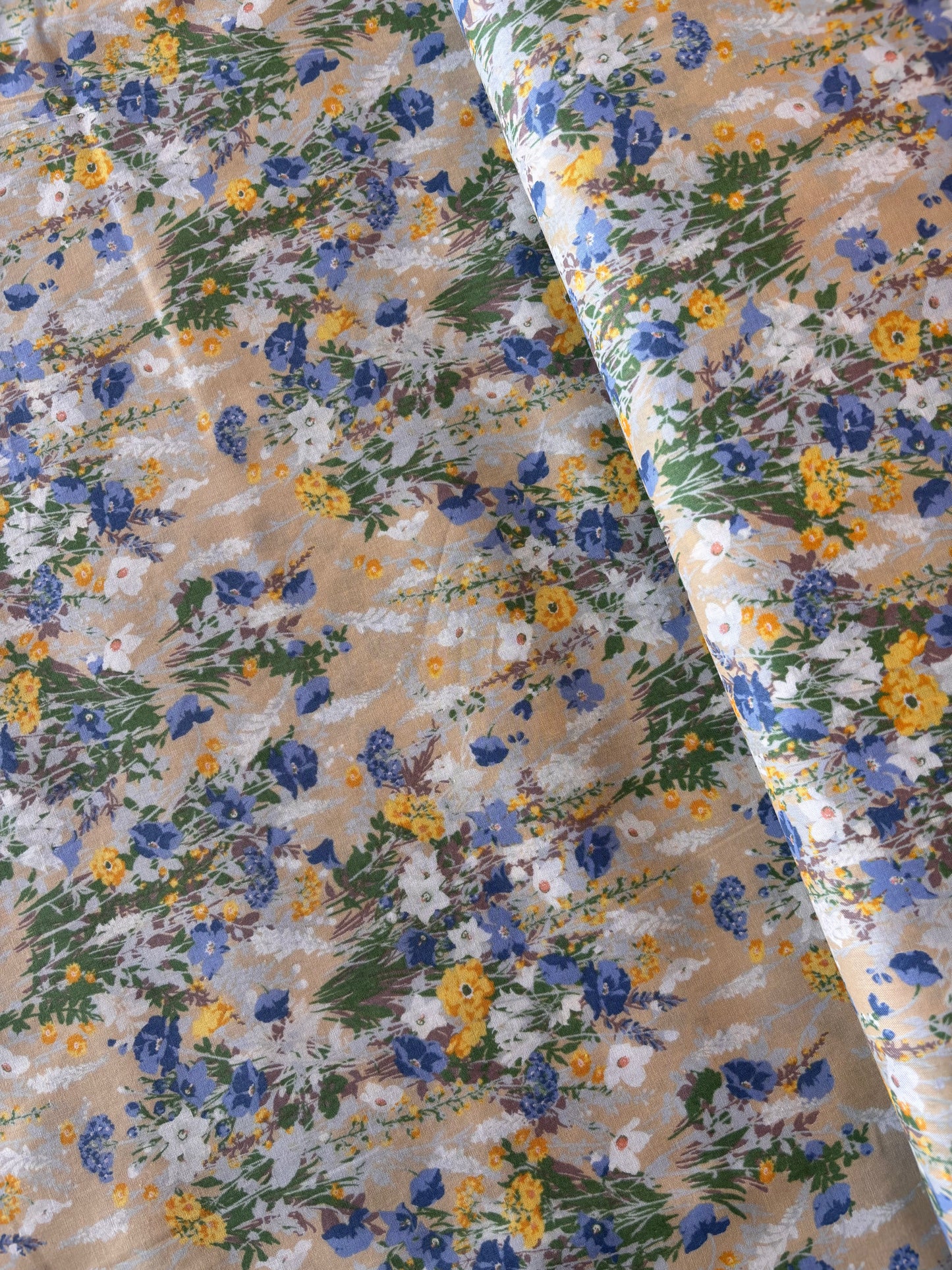 Kokka - Vintage Floral Cotton Lawn