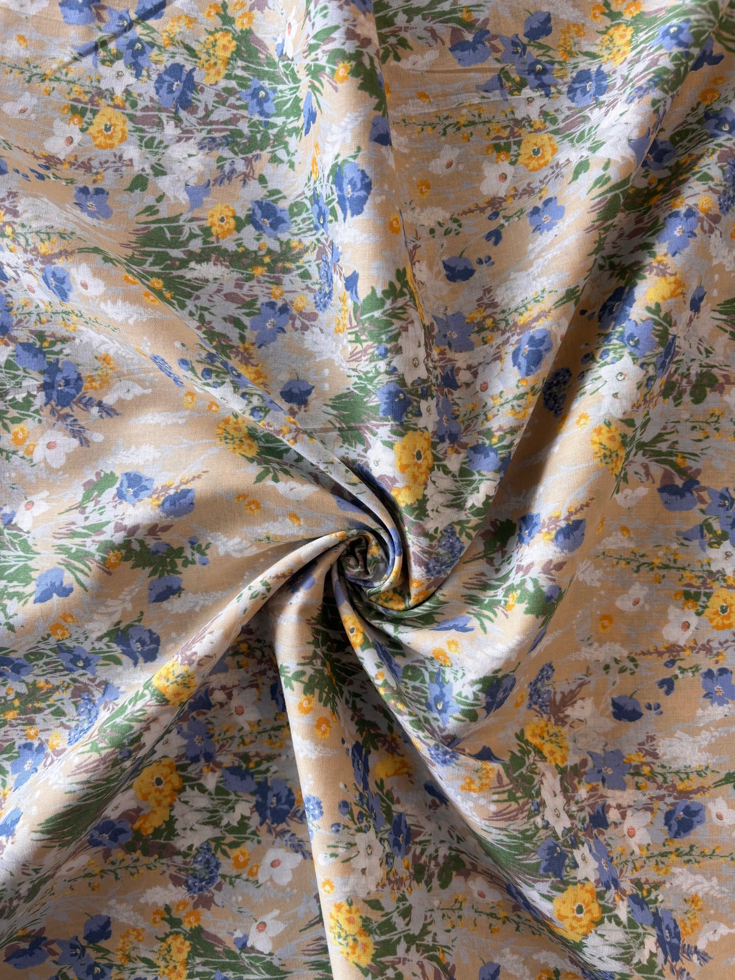 Kokka - Vintage Floral Cotton Lawn