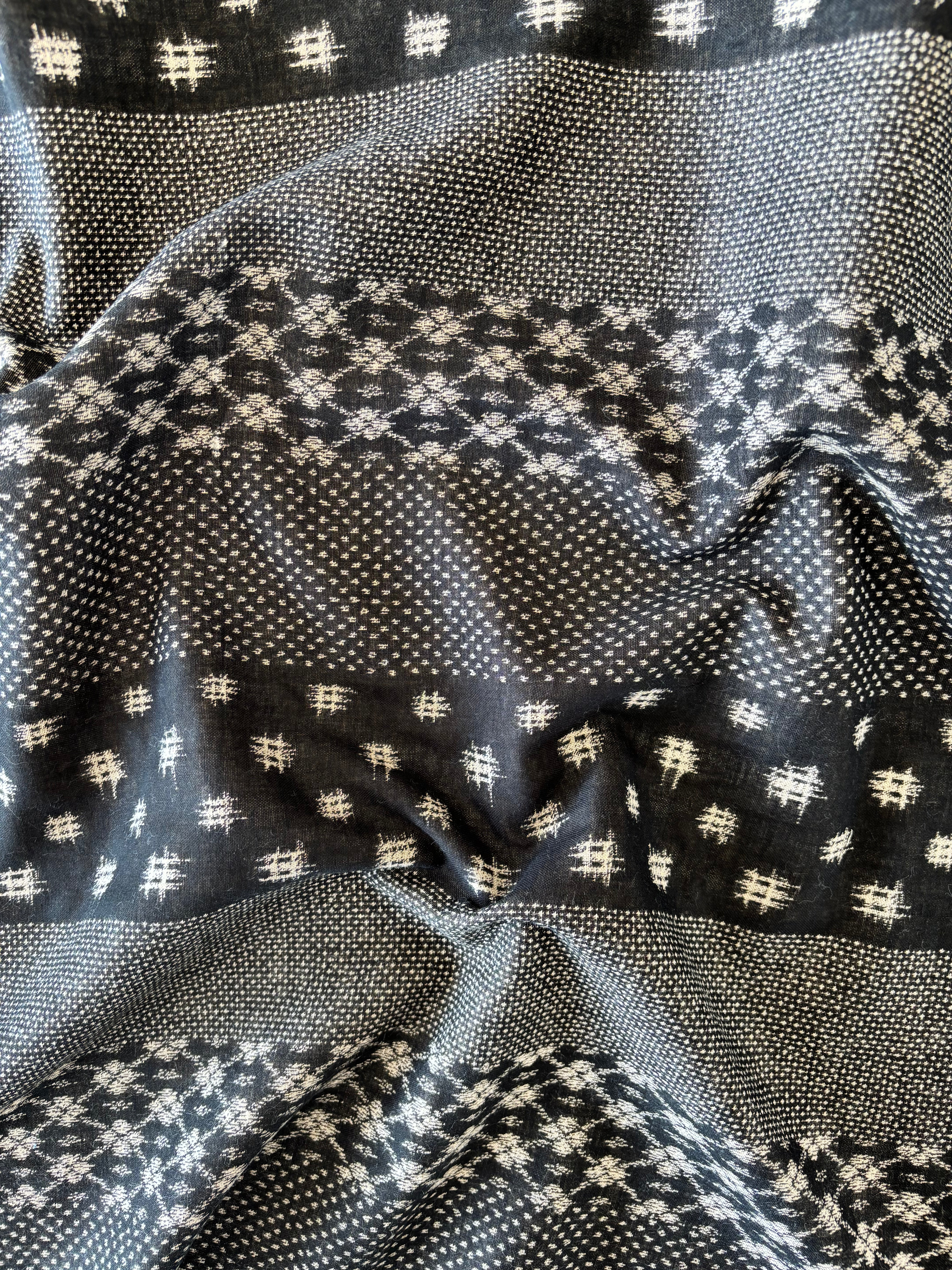 Kobayashi - Reversible Wide Stipe Cotton in Black
