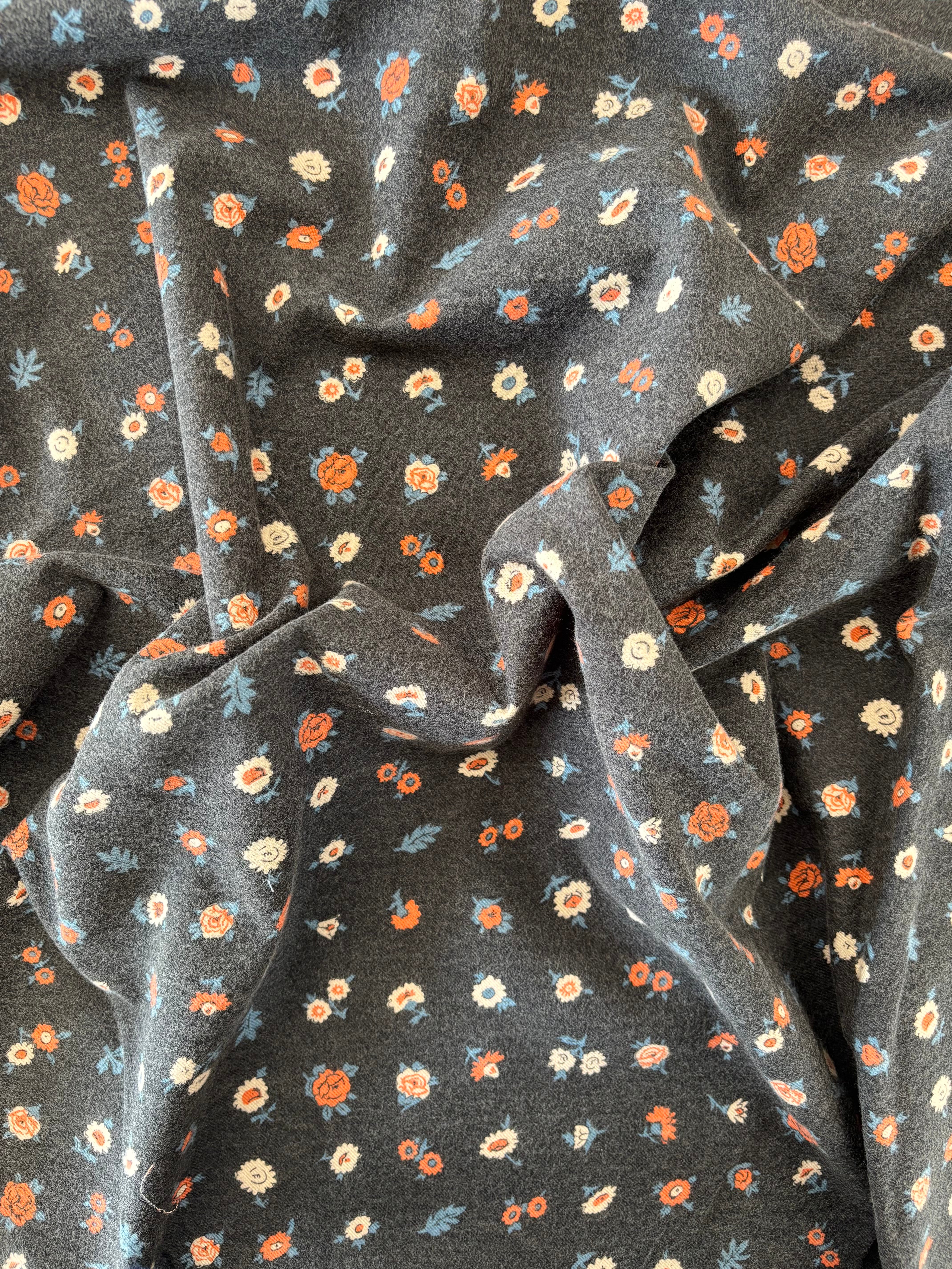 Hokkoh - 90s Blooms Brushed Cotton Viella (Black)