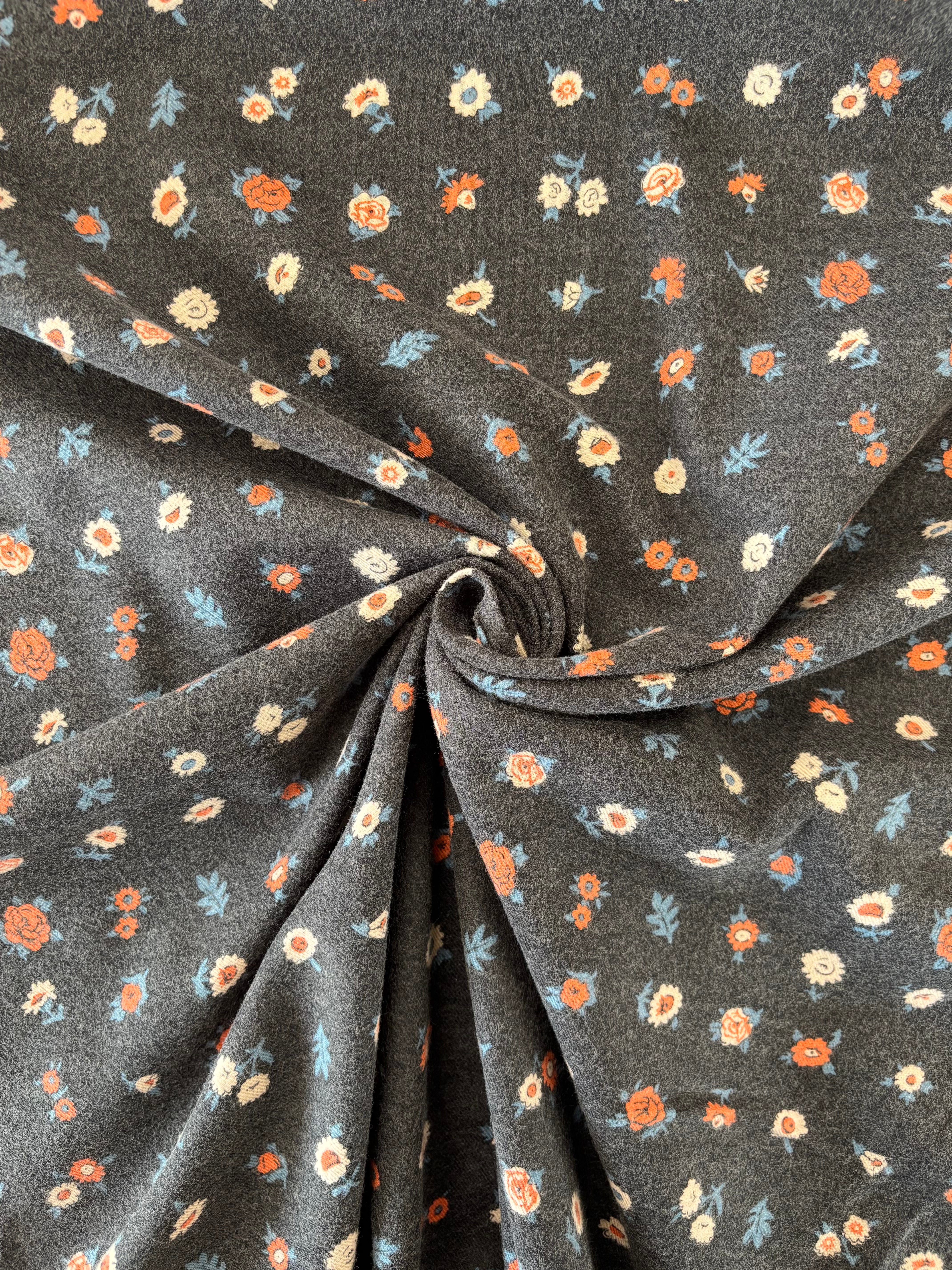 Hokkoh - 90s Blooms Brushed Cotton Viella (Black)