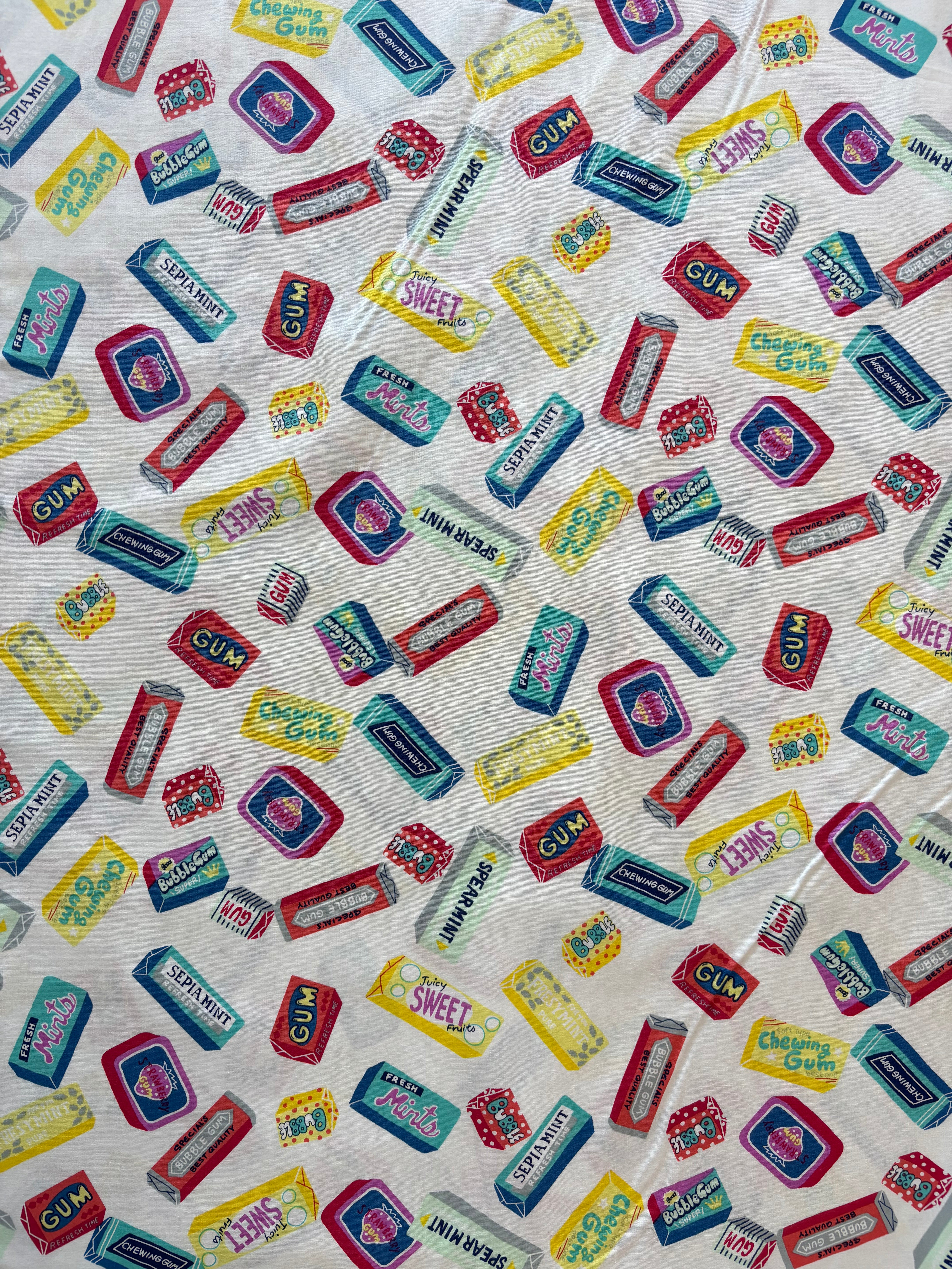 Kokka - Lightweight Cotton (Chewing Gum)