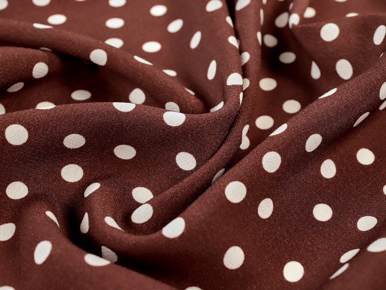 Vivian Spot Viscose Crepe - Mocha