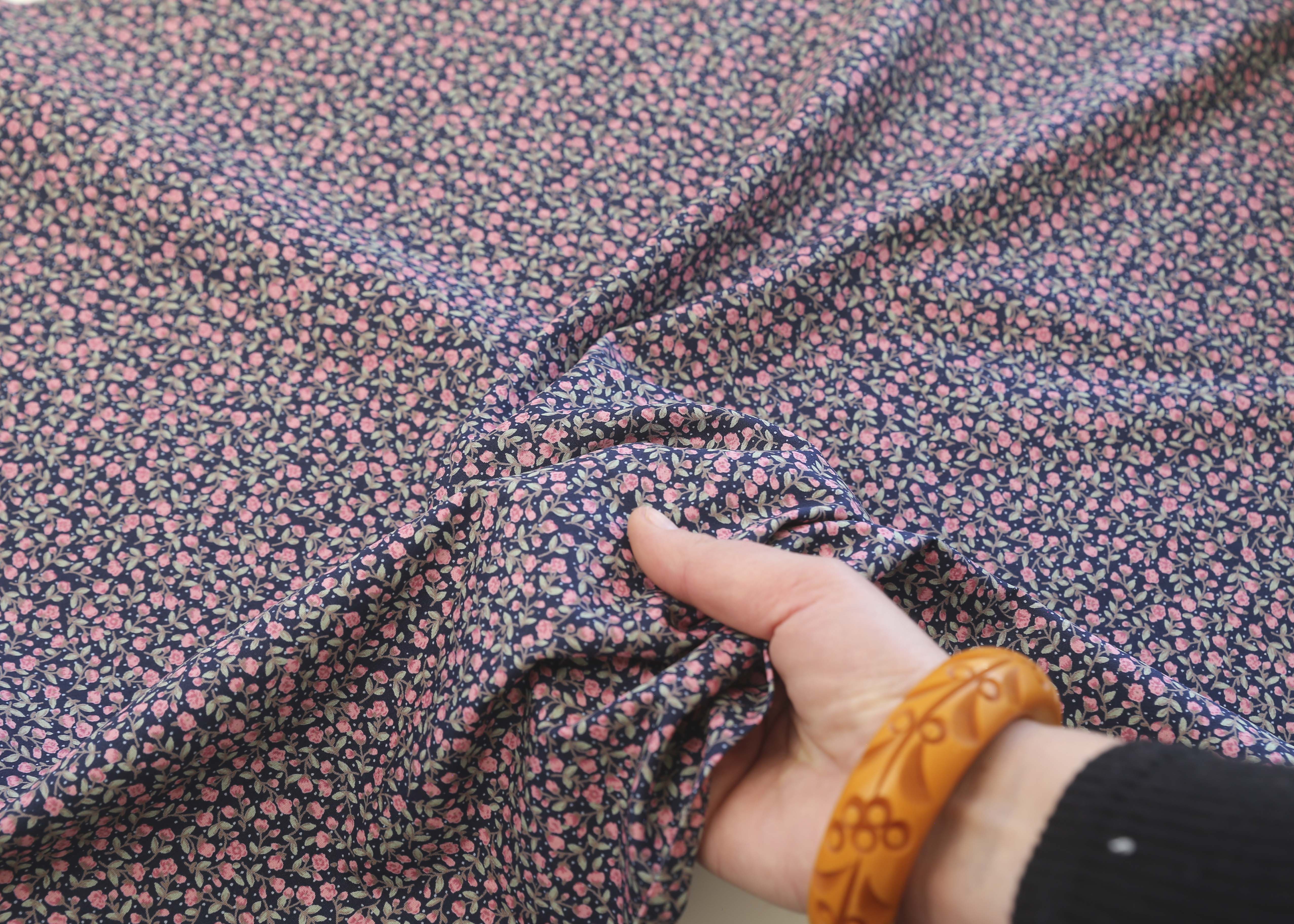 Deadstock Cotton Sateen Ditsy Floral - Pink on Navy