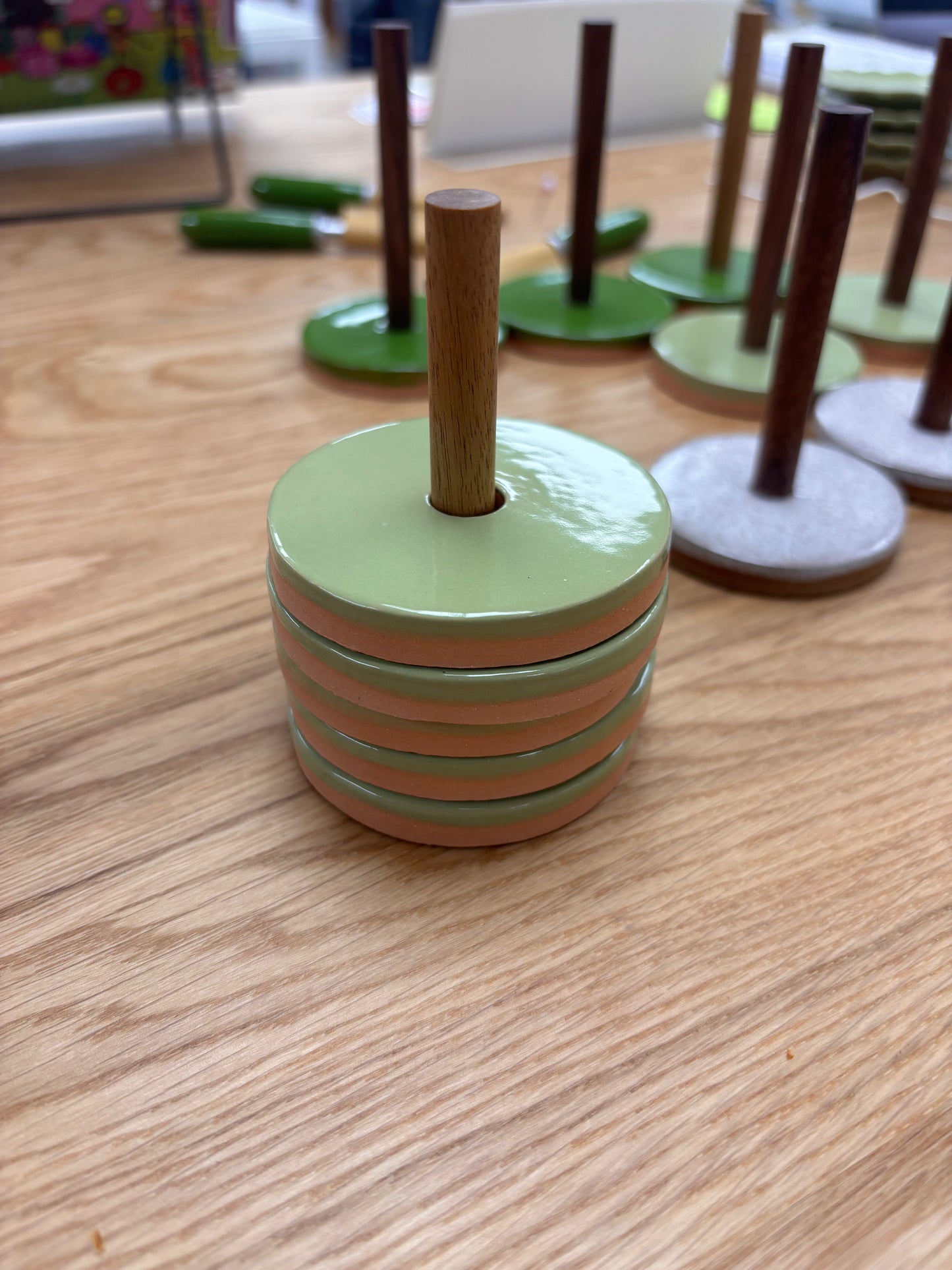 Set of 4 Pattern Weights with Stand