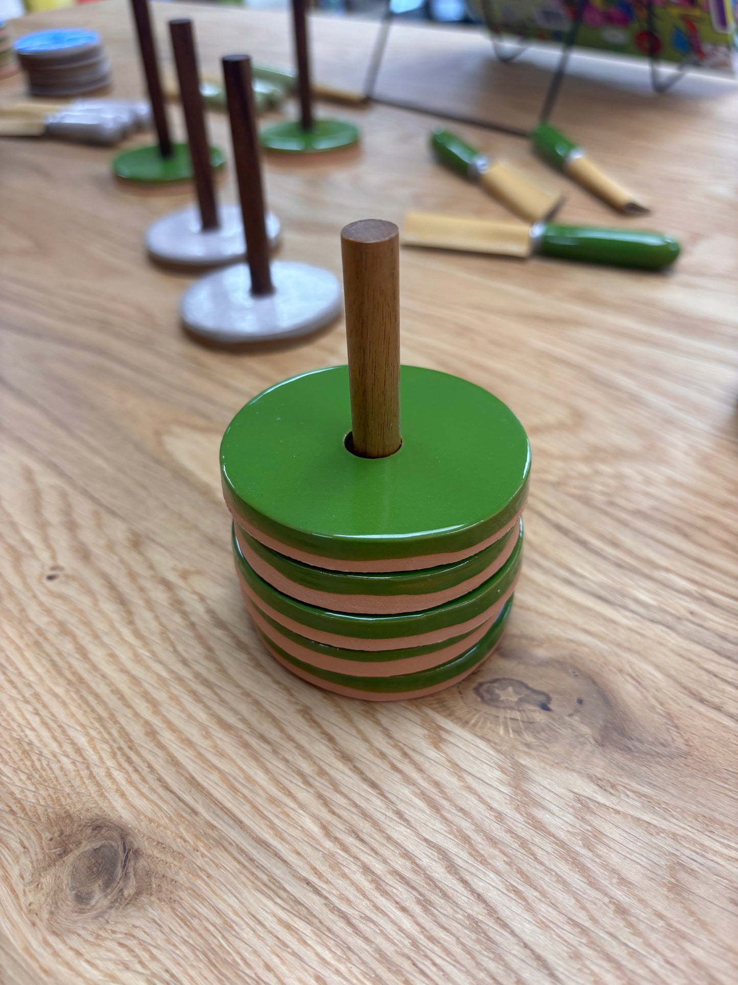 Set of 4 Pattern Weights with Stand