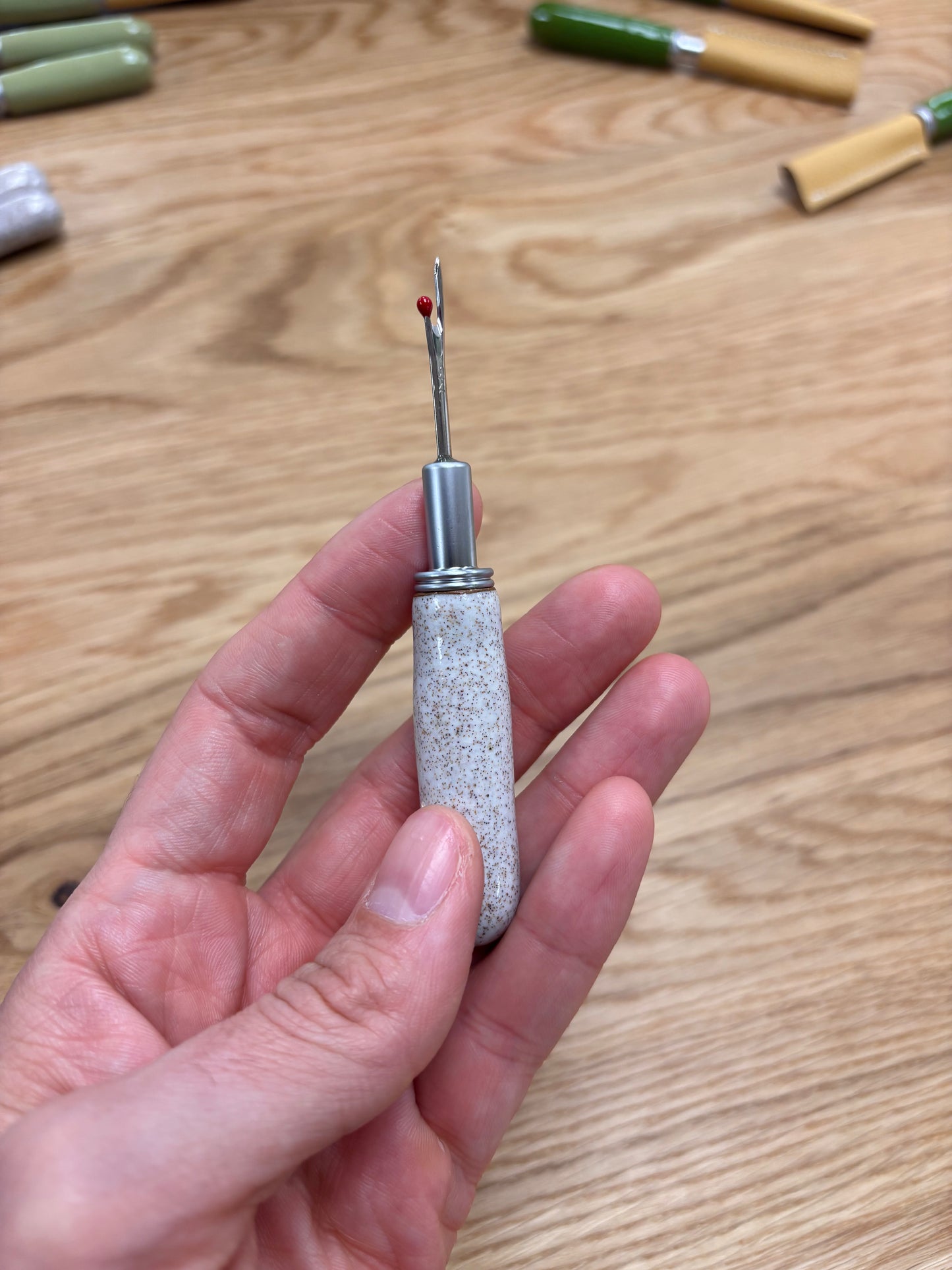 Seam Ripper with Ceramic Handle