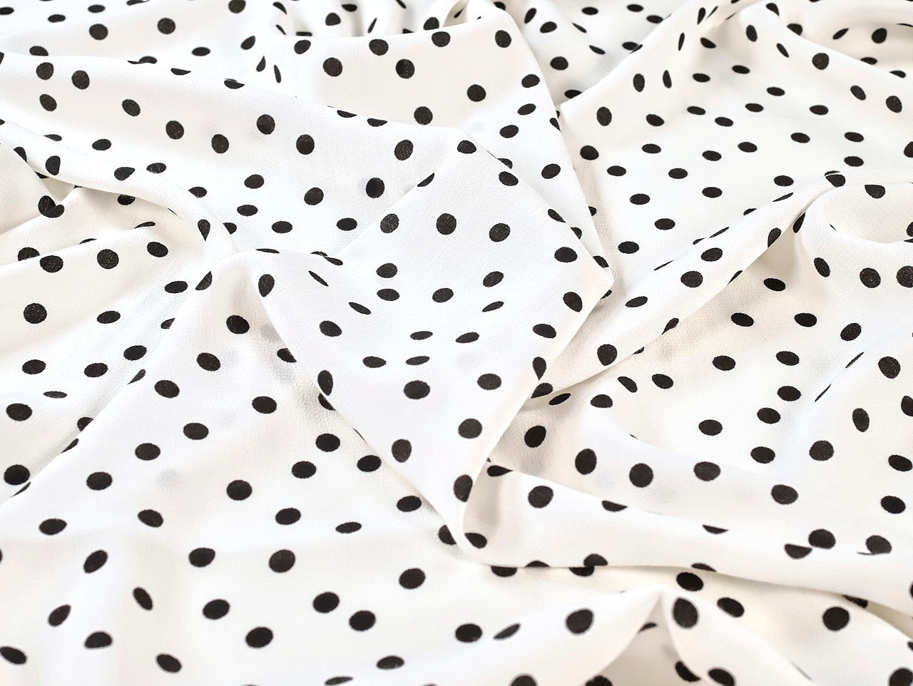 Vivian Spot Viscose Crepe - Ivory