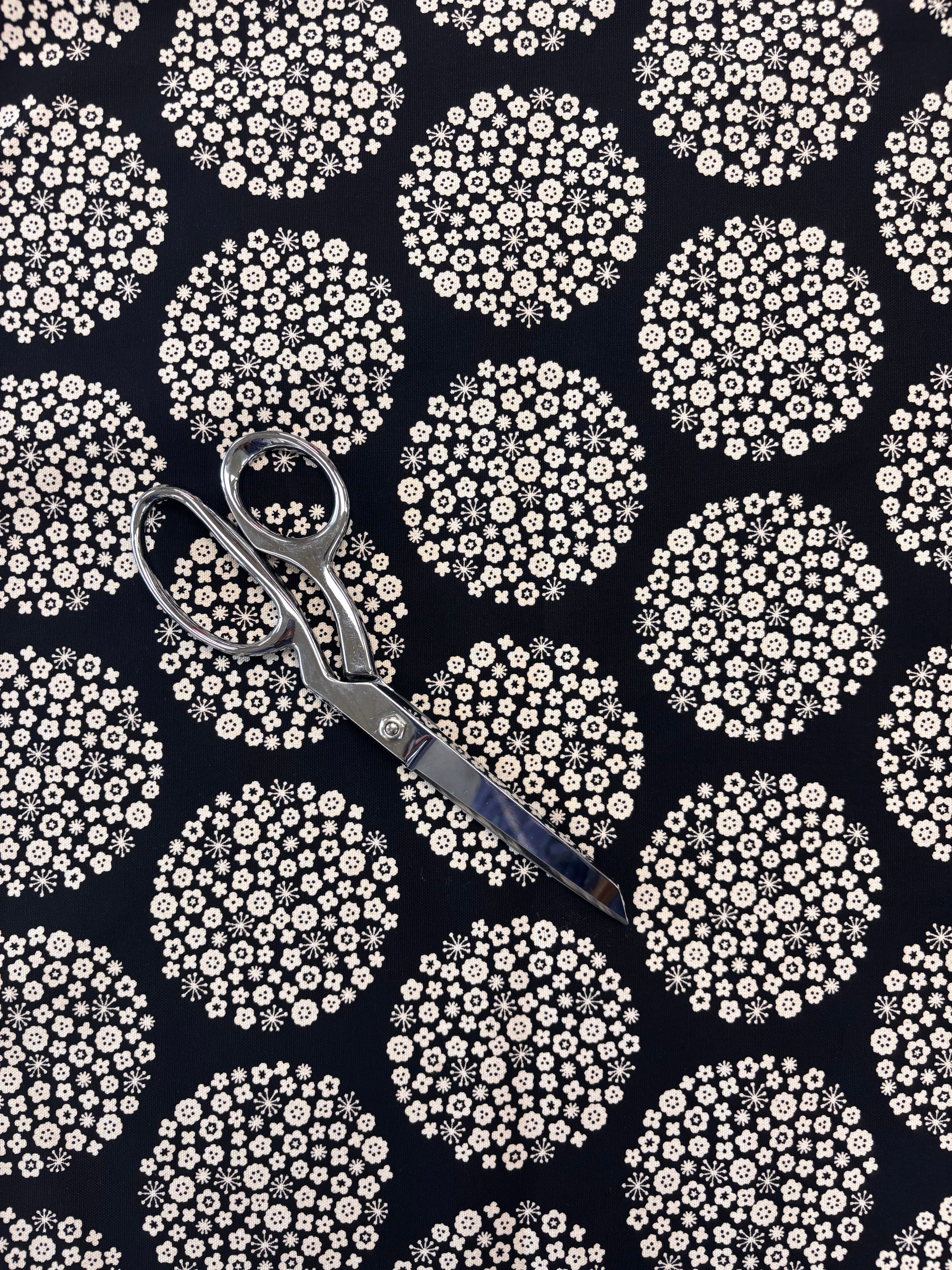 Lightweight Canvas - Black with Flower Clusters