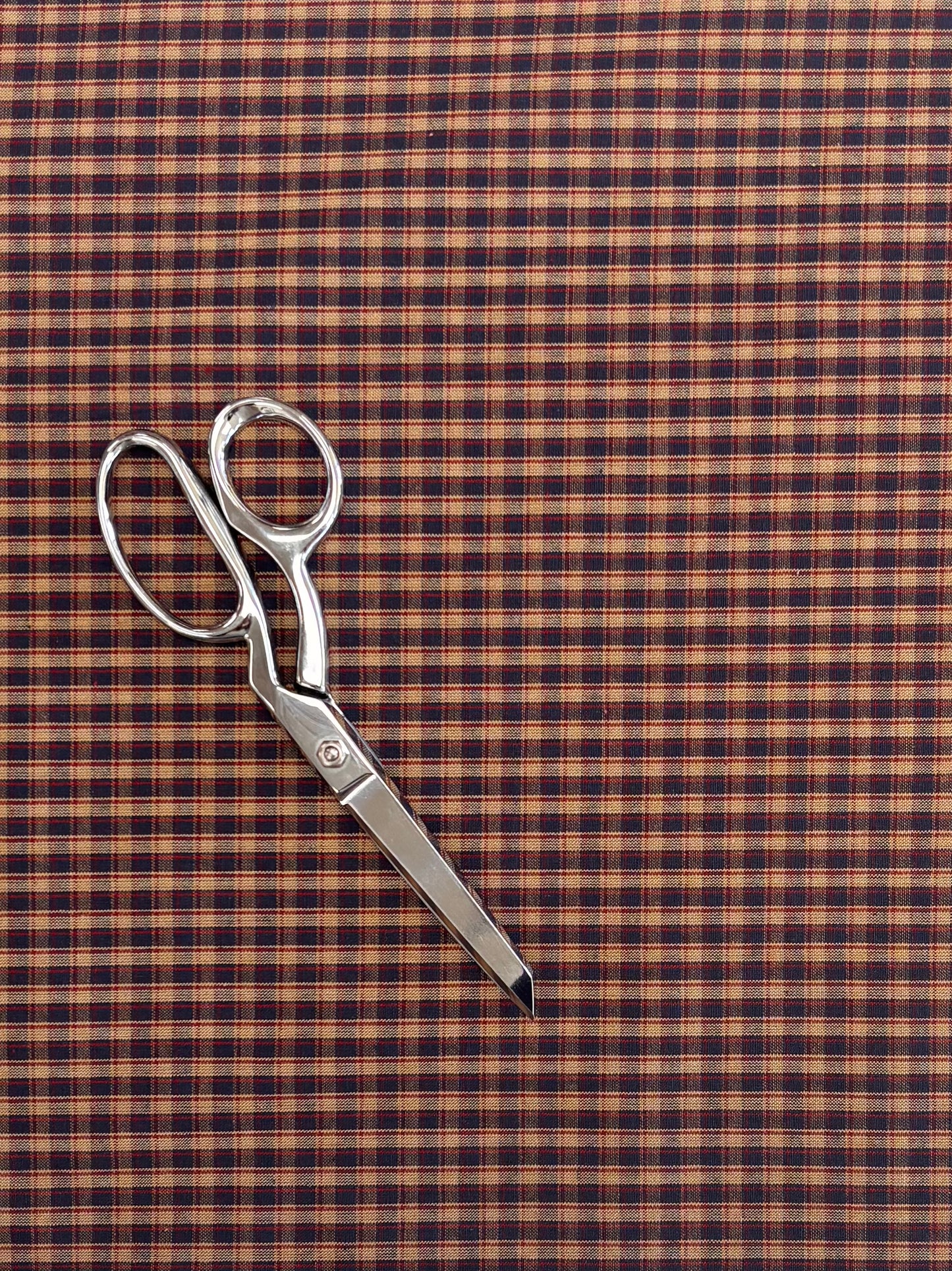 Cotton Homespun - Navy & Red Tea Dye Plaid