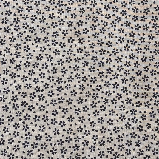 Sevenberry - Off-White Cherry Blossom Sakura