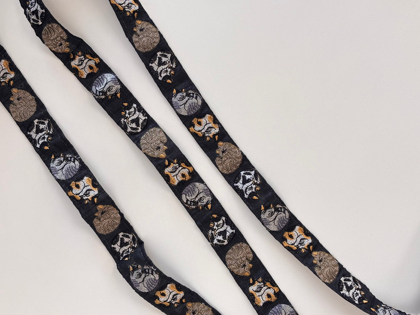 Embroidered Trim - Sleeping Cats (Black)