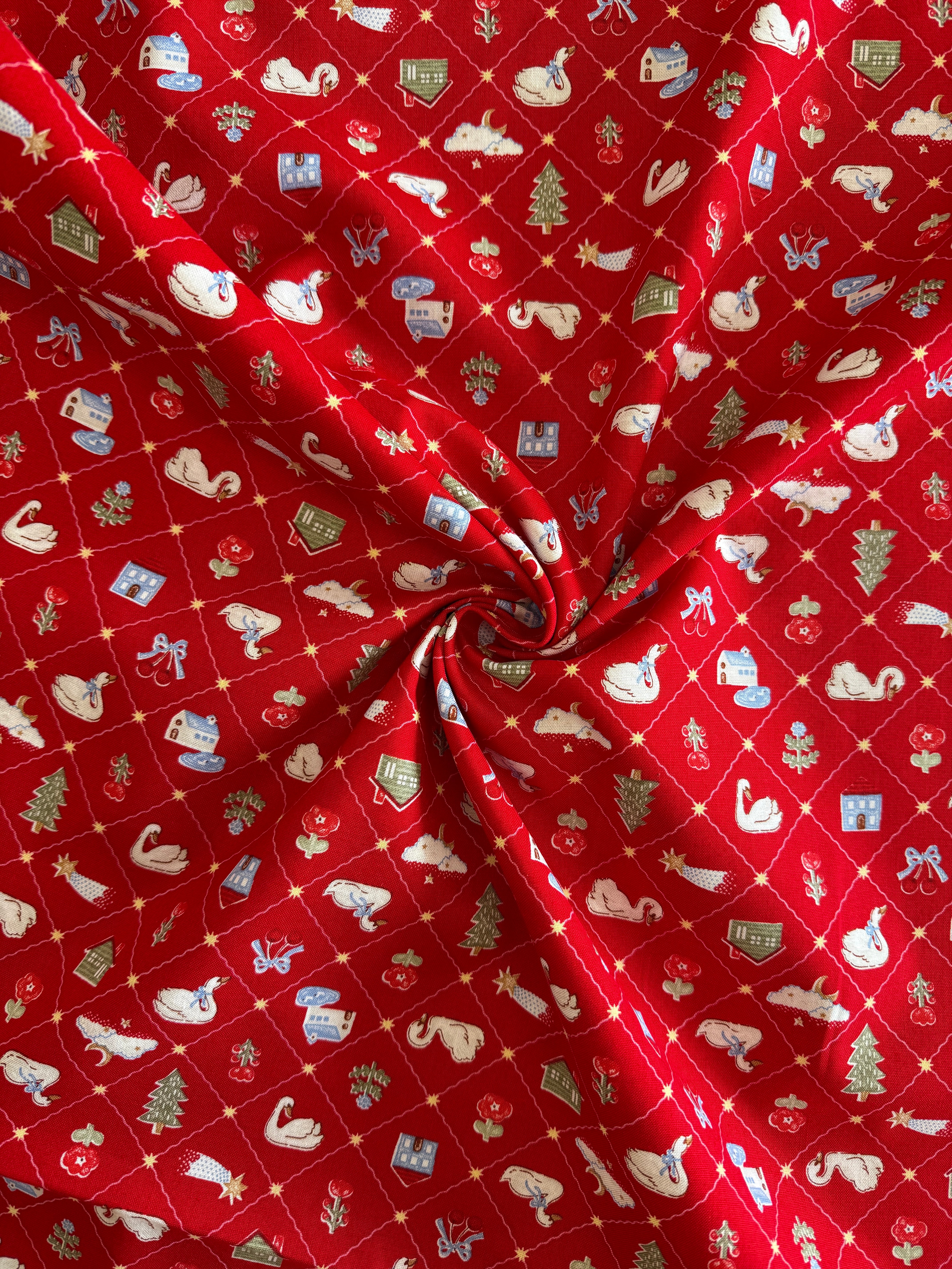 Cozy Swans - Red
