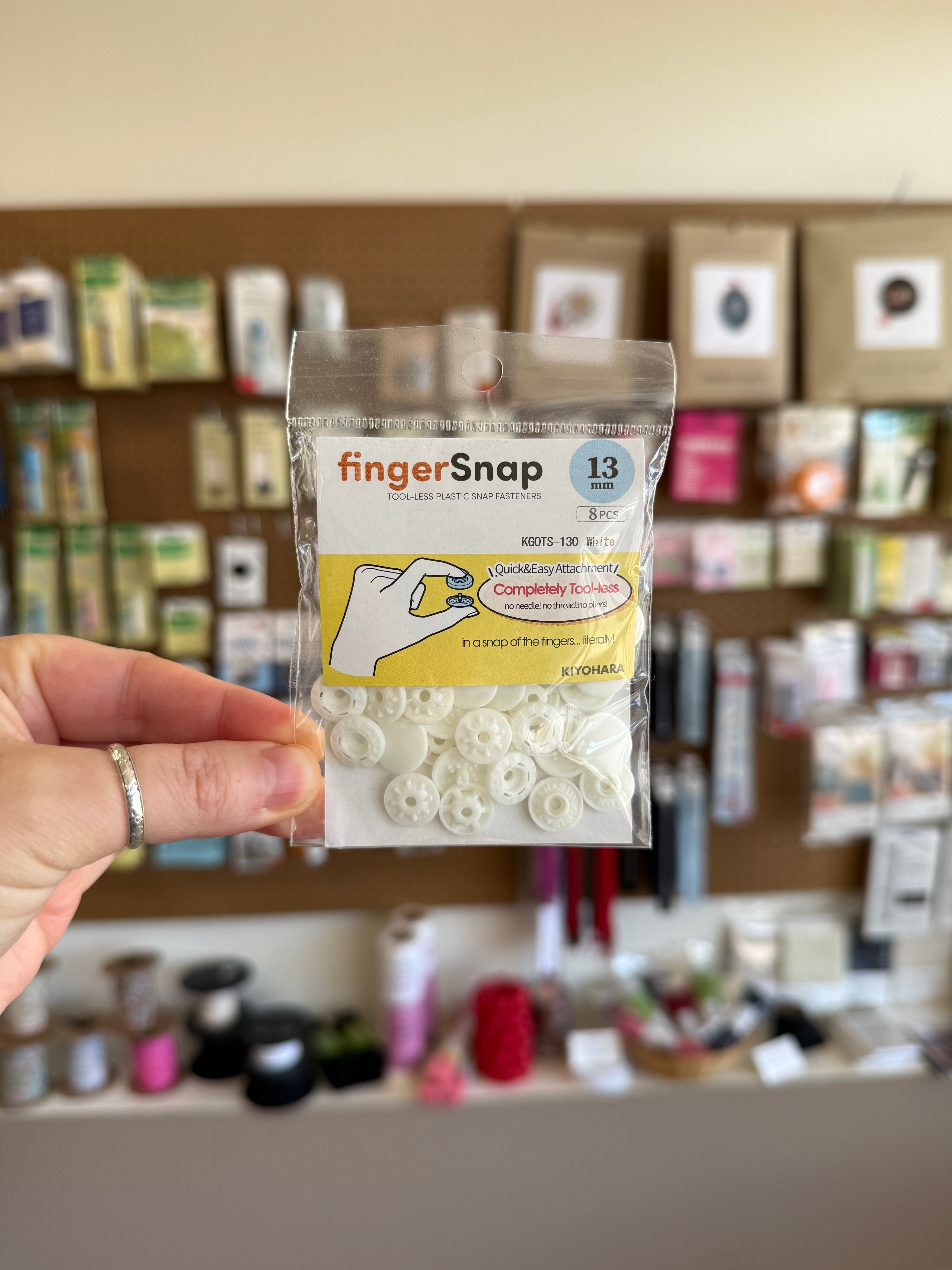 Tool-less Plastic Snap Fasteners