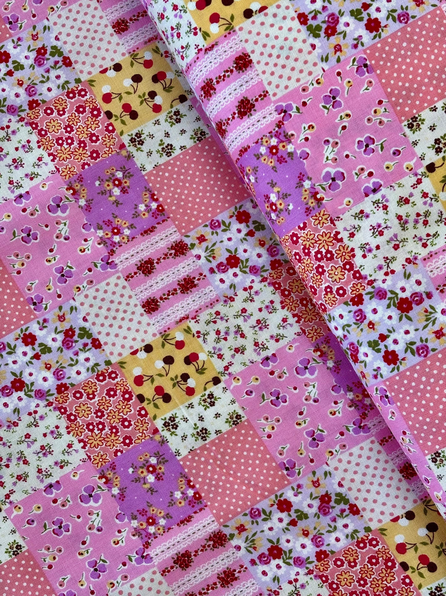 Sevenberry Country Floral Cottage (Pink)