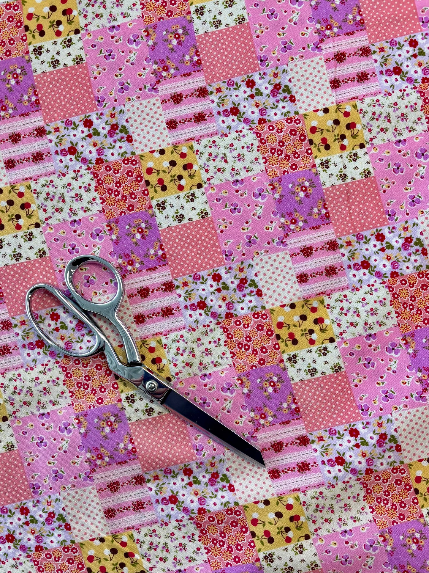 Sevenberry Country Floral Cottage (Pink)