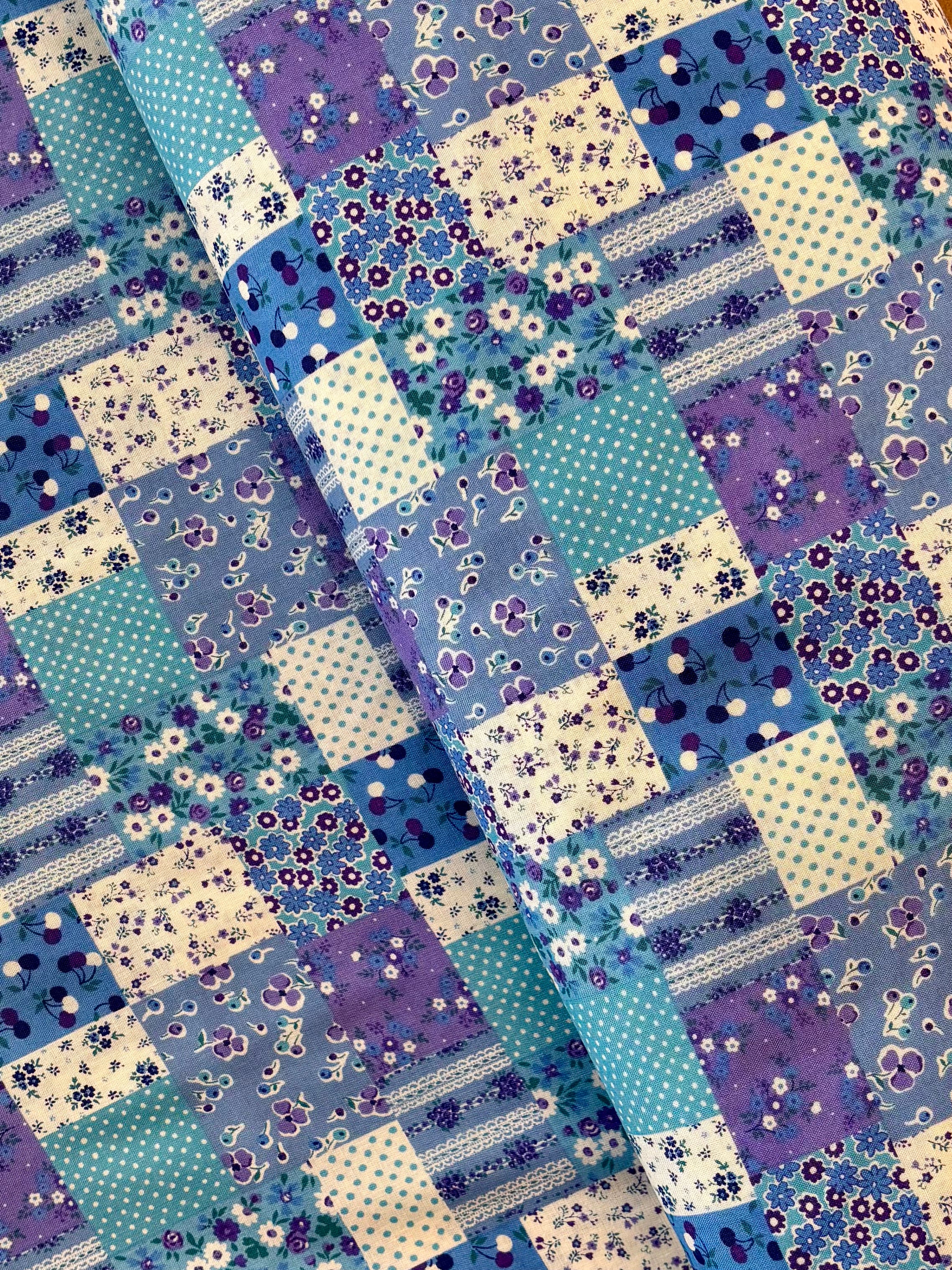 Sevenberry Country Floral Cottage (Blue)