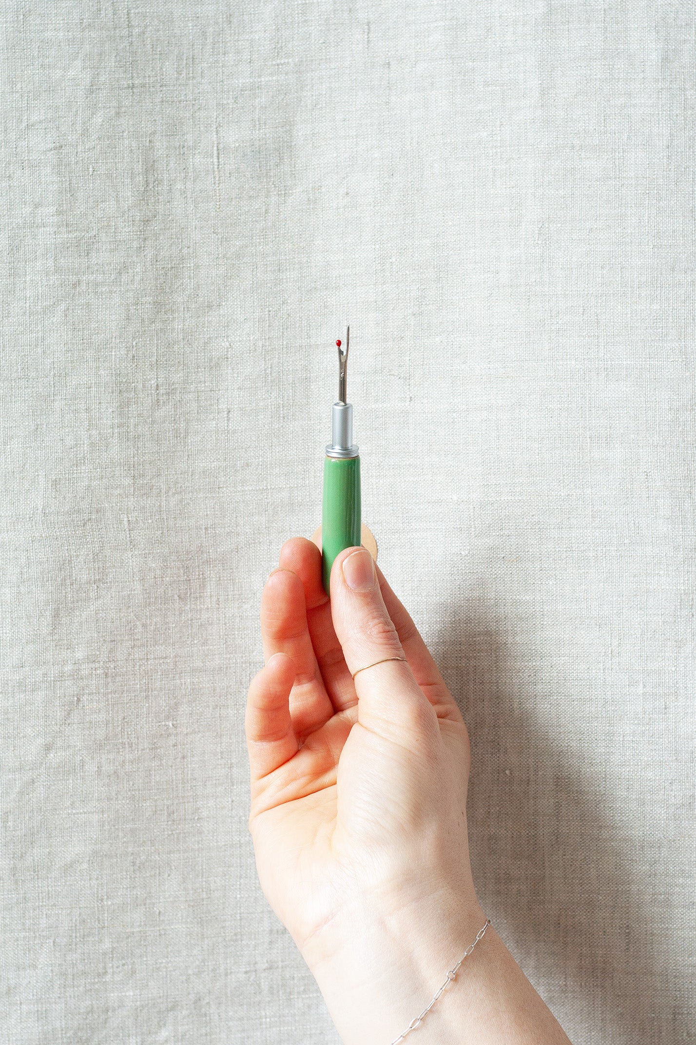 Seam Ripper with Ceramic Handle