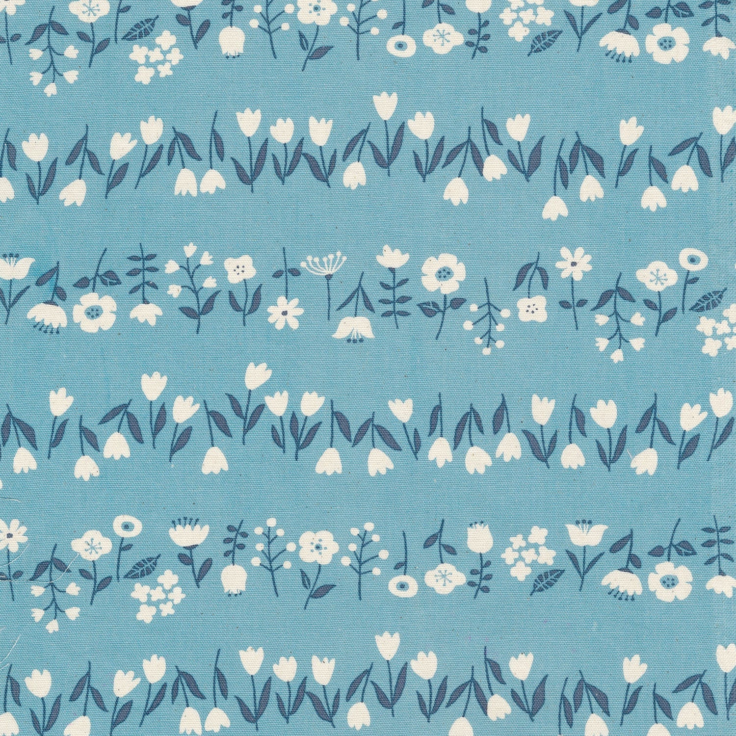 Kokka - Simple Palette Flowers Cotton Oxford (Sax Blue)