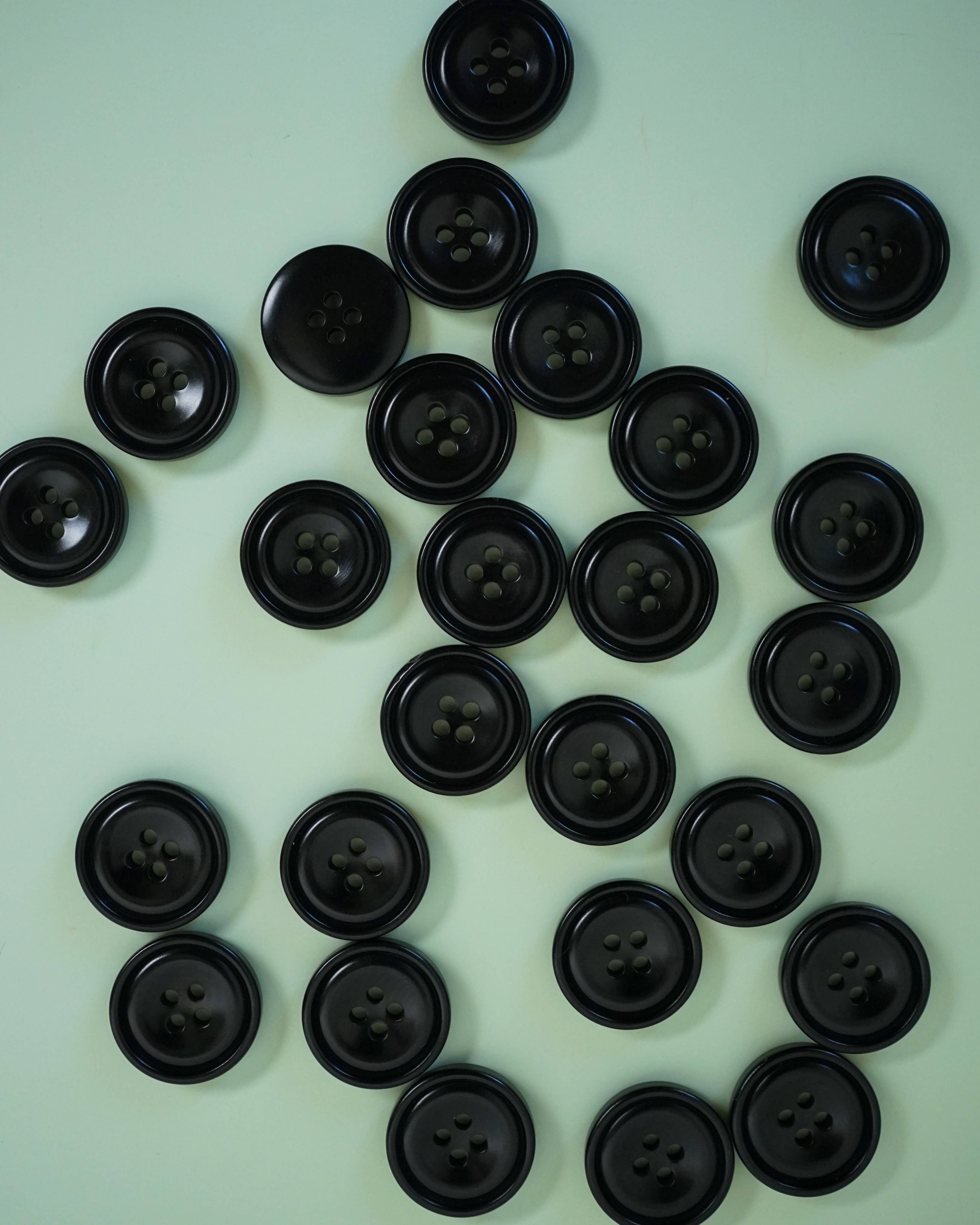 Onyx 3/4" Corozo Nut Buttons