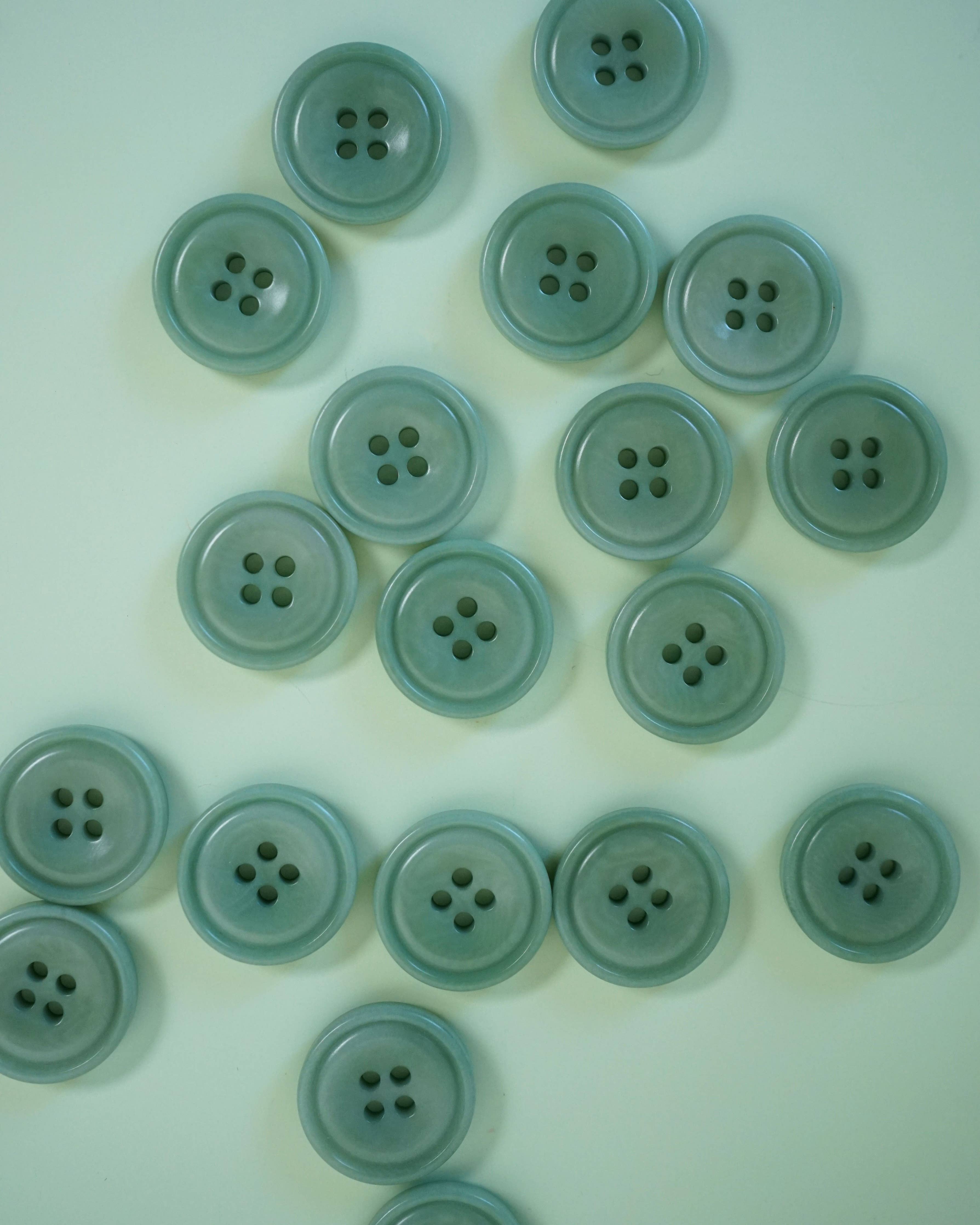 Jadite 3/4" Corozo Nut Buttons