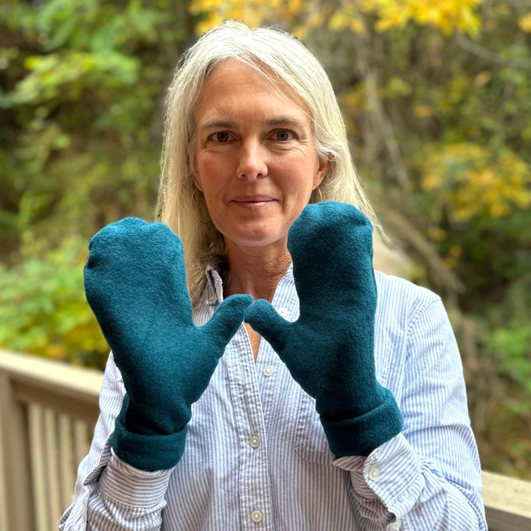 548 – Lined Stretch Mittens or Handwarmers Pattern