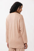 OLO funnel neck & V-neck tee