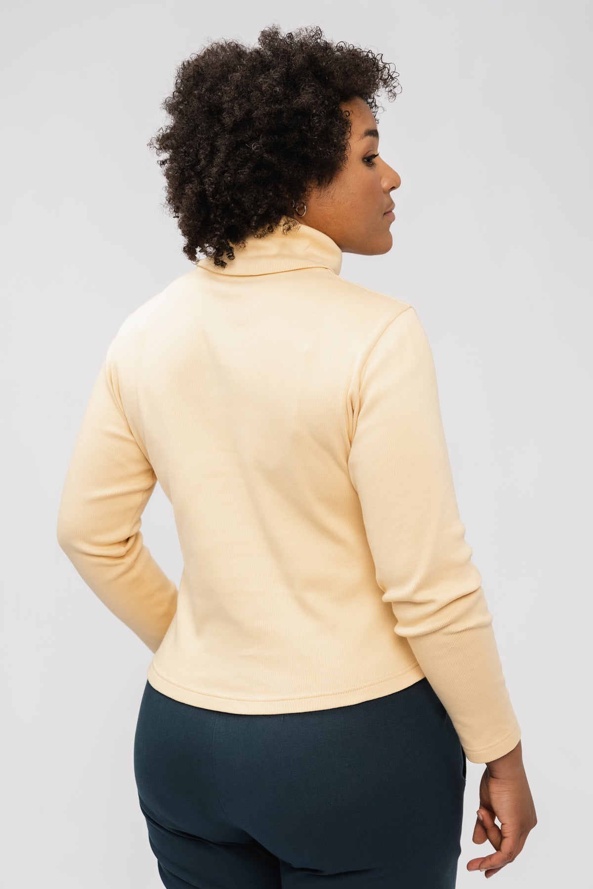 Fitted tee sewing pattern
