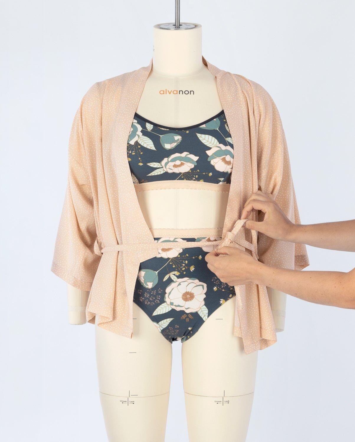 Marie-Josée Briefs with Julia Bralette and Mélanie Robe