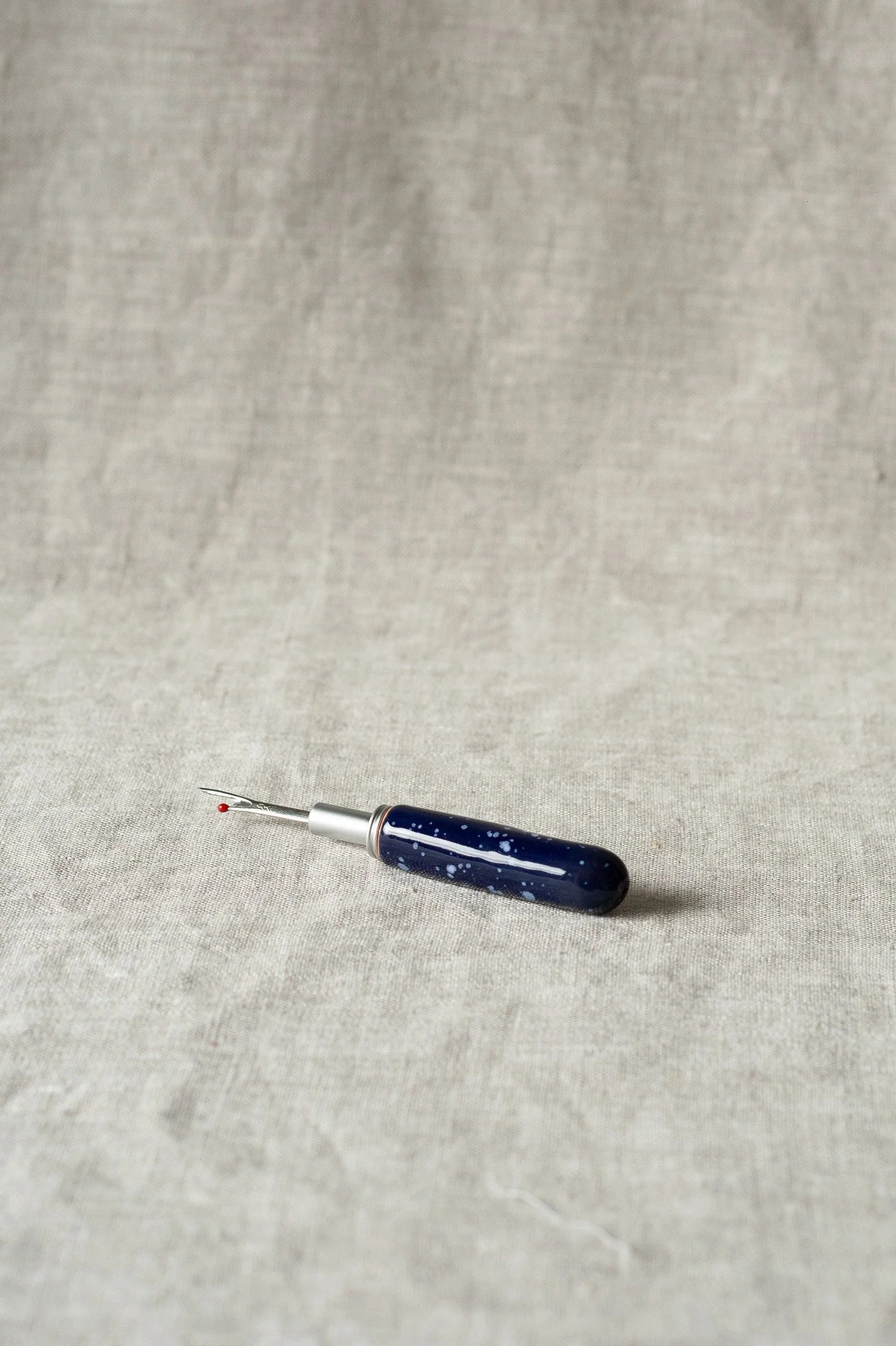 Seam Ripper with Ceramic Handle