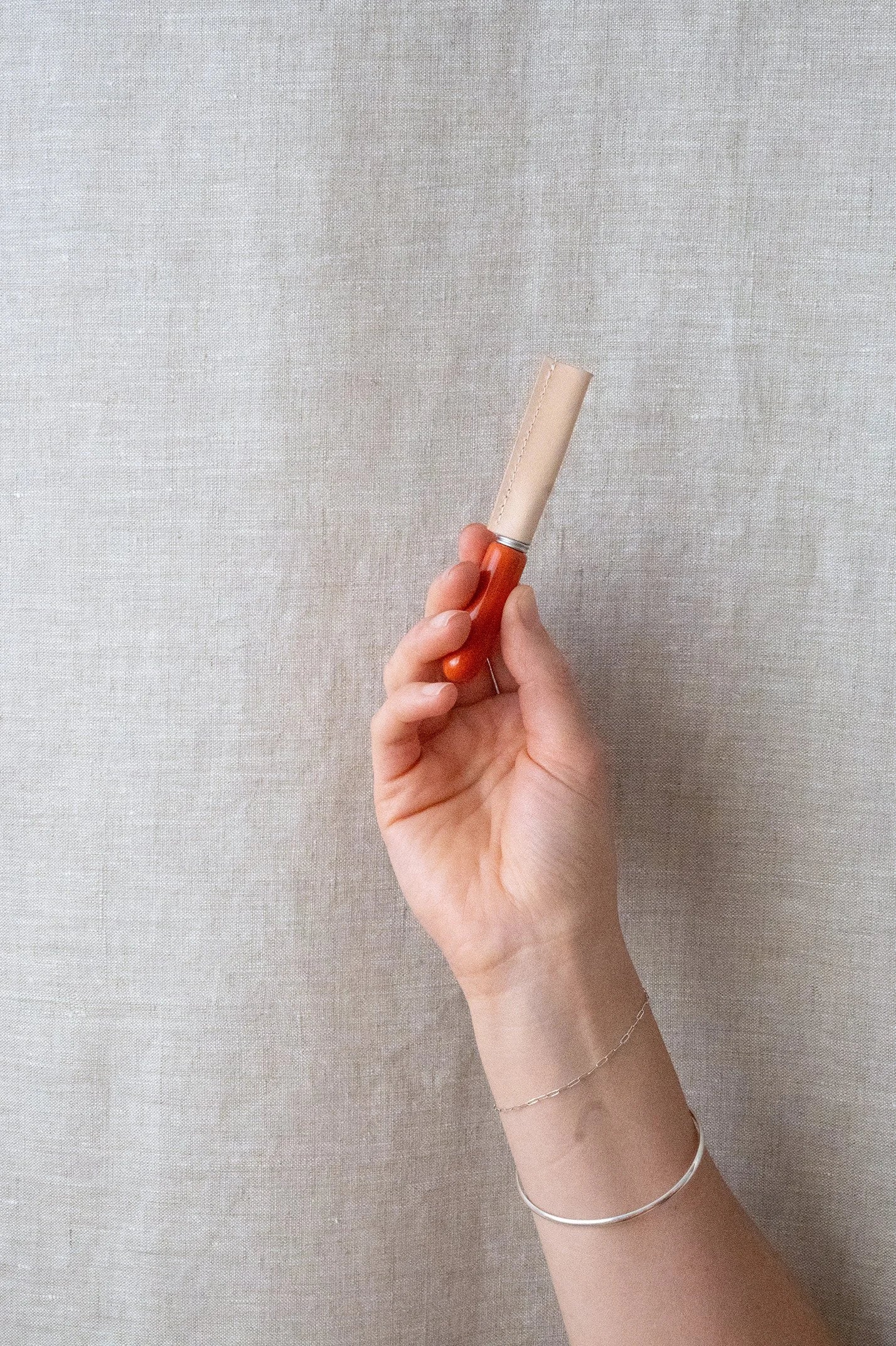Seam Ripper with Ceramic Handle